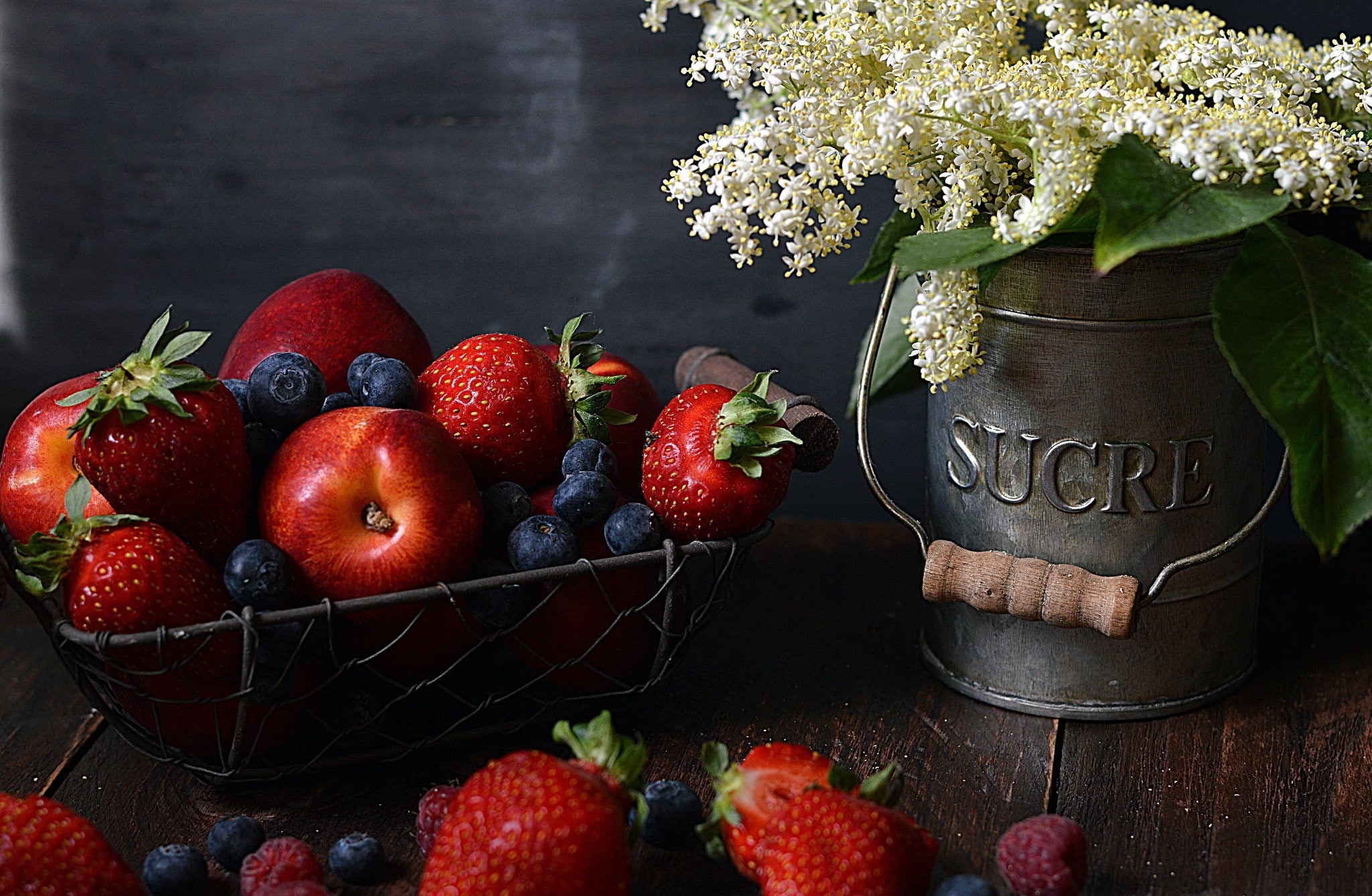 container, still life, wellbeing, fruit, flowering plant, red, communication, nature, ripe, strawberries, 1080P, indoors, berry fruit, blueberries, berries, HD Wallpaper