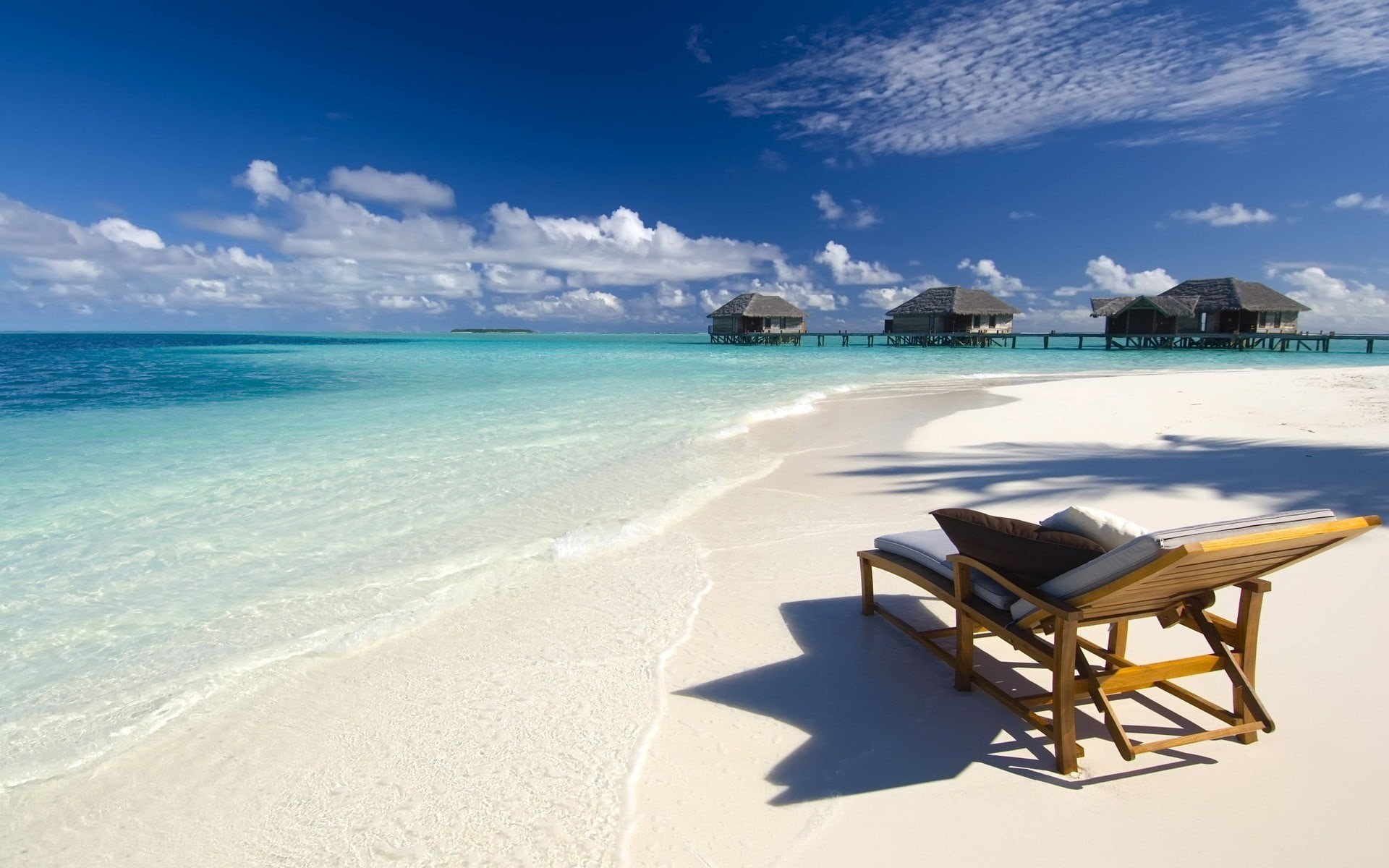 luxury, land, nature, scenics - nature, shadow, sky, tranquil scene, lounge, horizon over water, blue, cloud - sky, beauty in nature, wooden, water, sea, HD Wallpaper