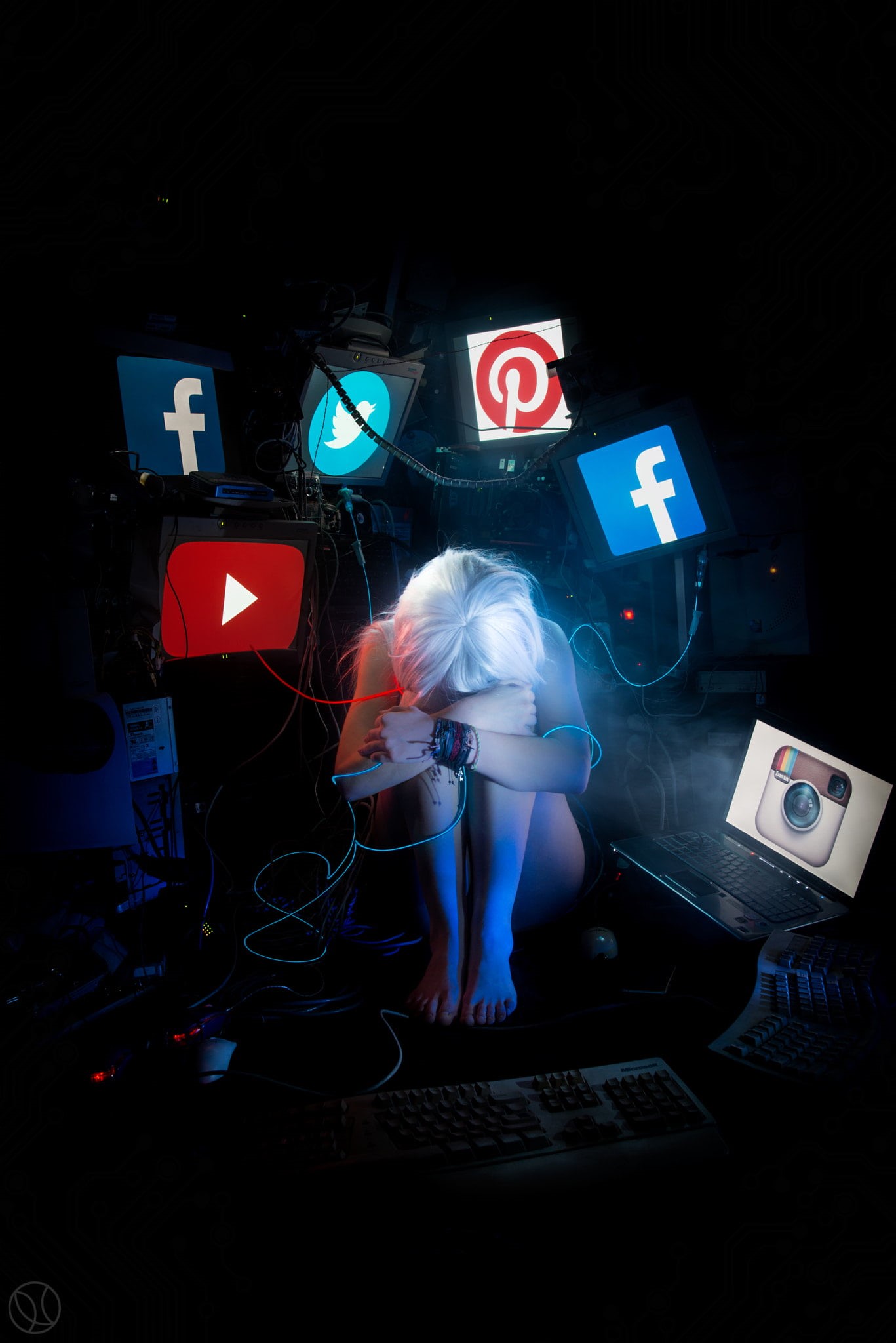 social networks, adult, digital composite, wireless technology, digital art, club dj, night, technology, illuminated, occupation, Instagram, full length, Phone HD Wallpaper