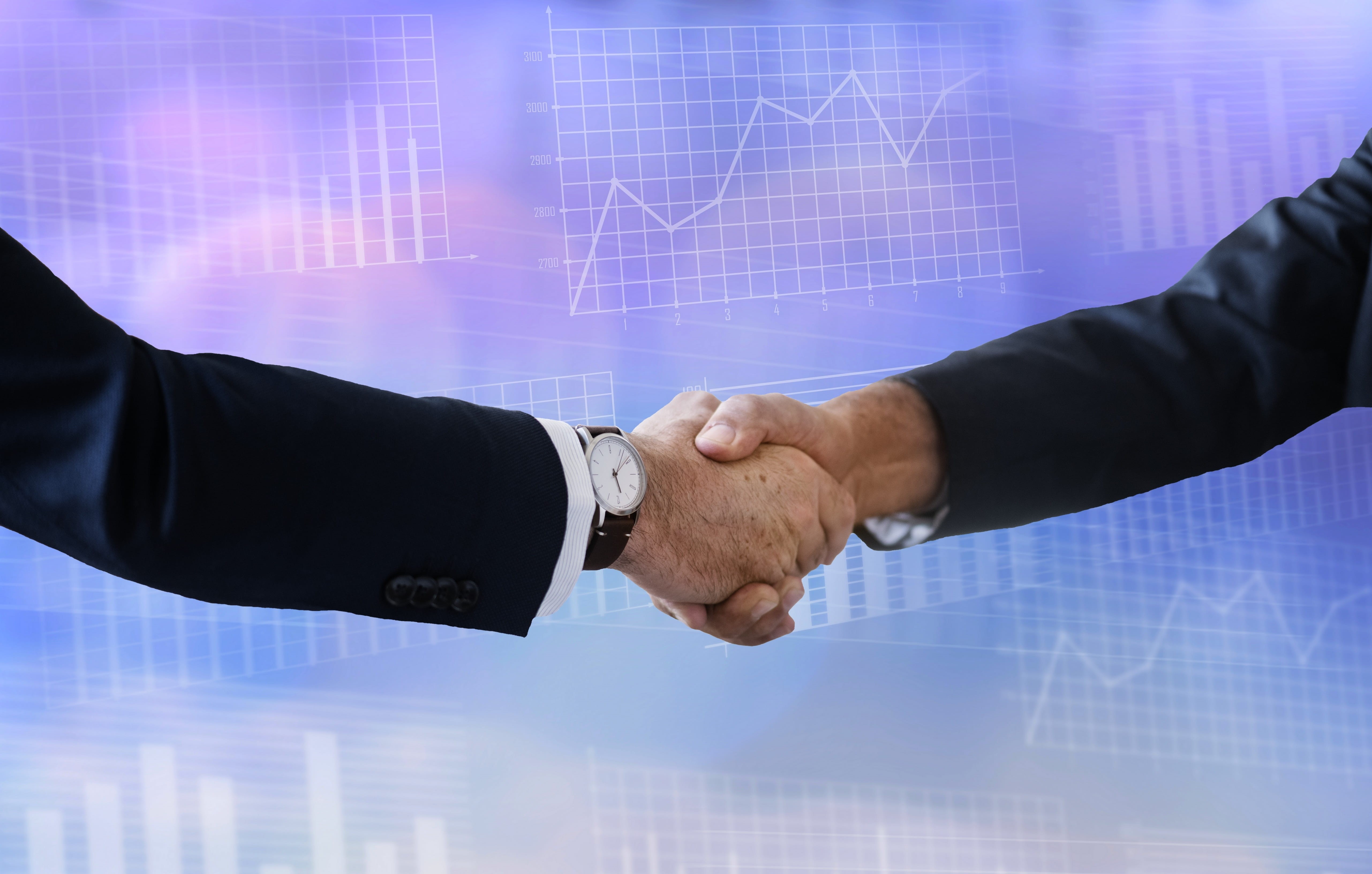 deal, cooperation, sale, human limb, money, adult, finance, purchase, business person, handshake, body part, 5K, forex, partnership, coworker, businessman, HD Wallpaper