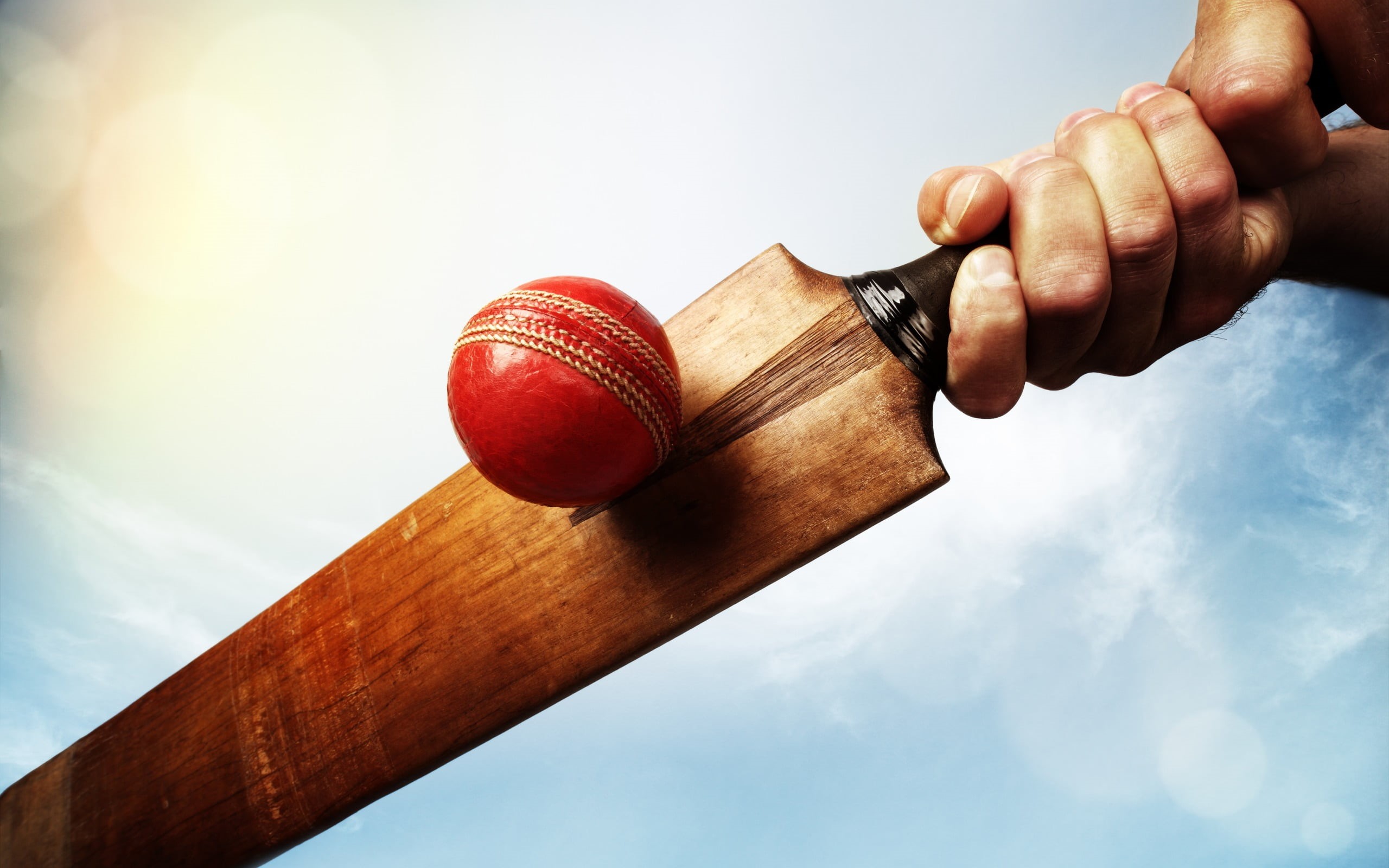 unrecognizable person, brown, day, hitting, hand, human body part, body part, human hand, 2K, one person, sport, ball, finger, indoors, close-up, holding, HD Wallpaper