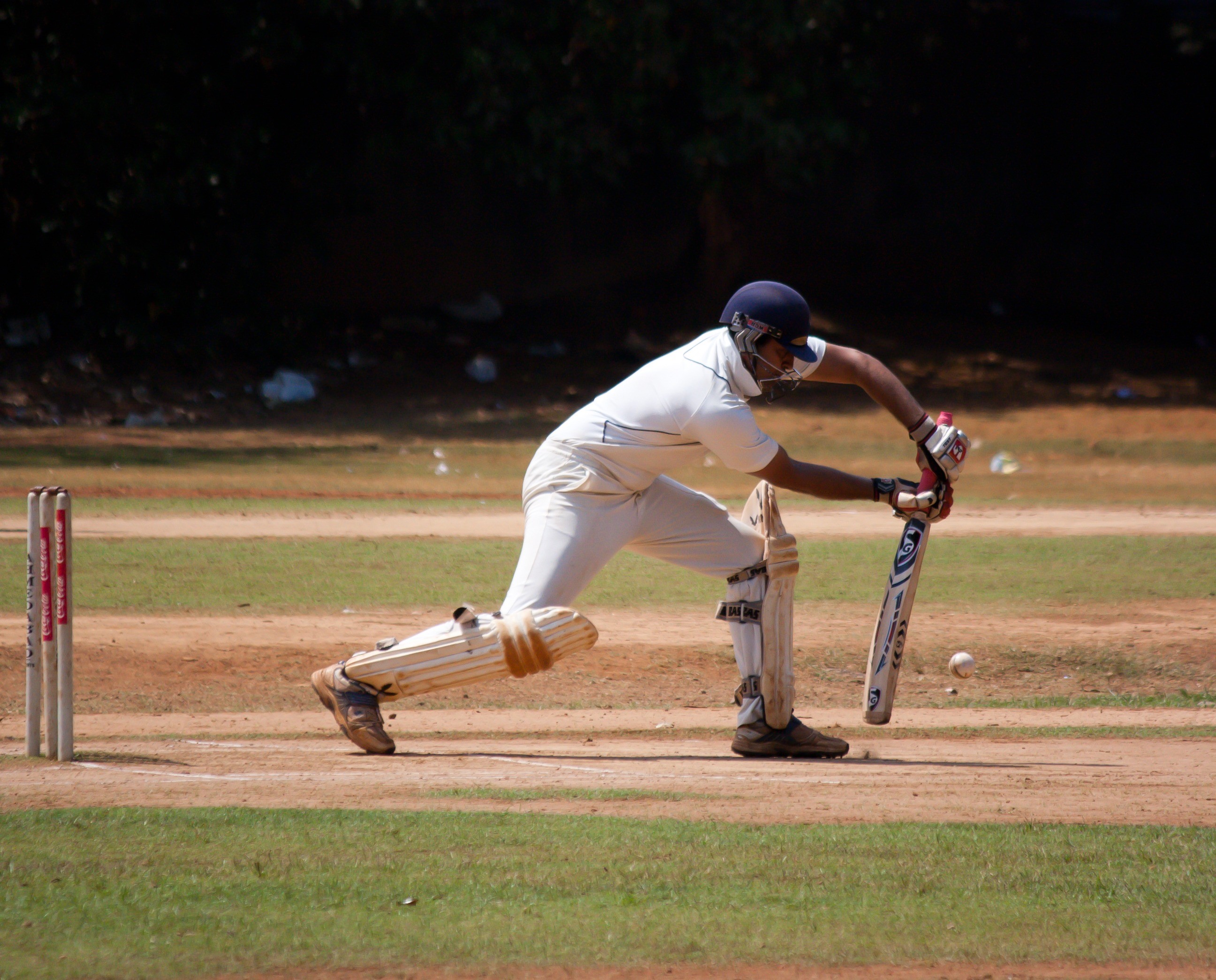 standing, real people, stumps, day, baseball player, people, outdoors, cricket, playing field, player, game, sports, baseball - sport, india, athlete, lifestyles, HD Wallpaper