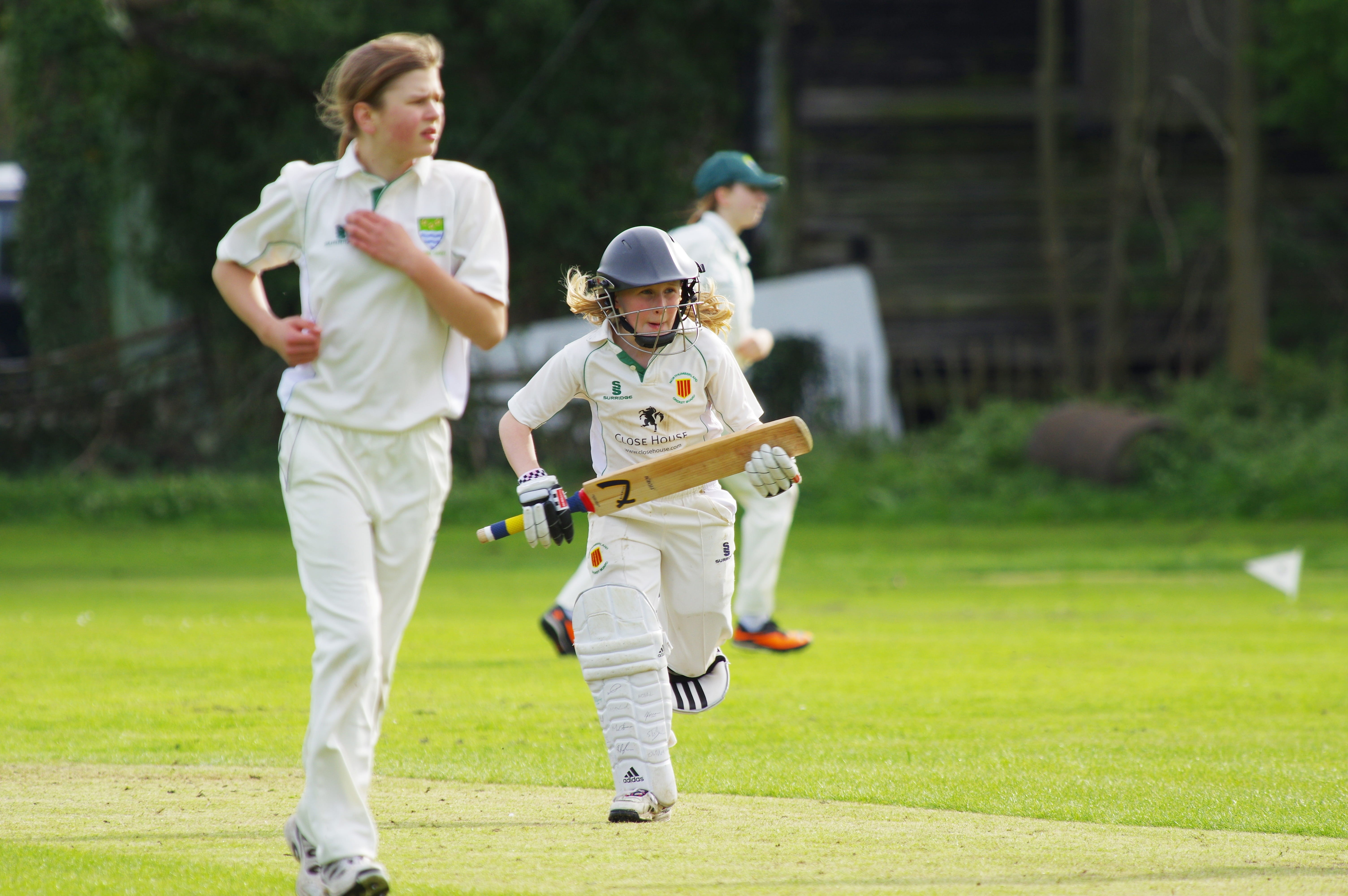 cricketer, outdoors, girls cricket, women, play, Batter, men, Game, field, family, holding, match, player, team, young, full length, Sport, boys, protection, HD Wallpaper