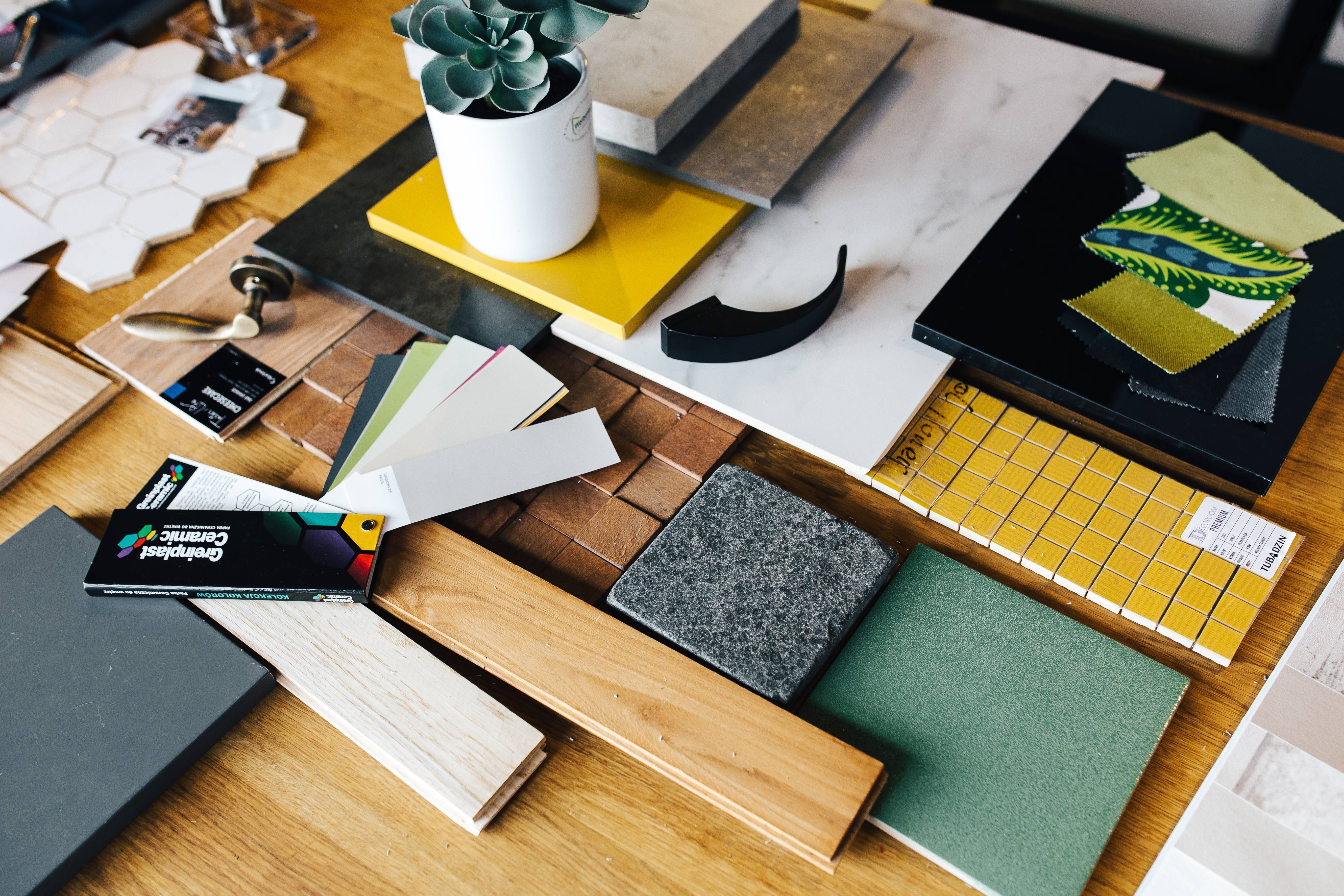 project, wood - Material, ink, paper cutouts, still life, furniture, table, technology, occupation, art and craft, paper, samples, indoors, design, laptop, HD Wallpaper
