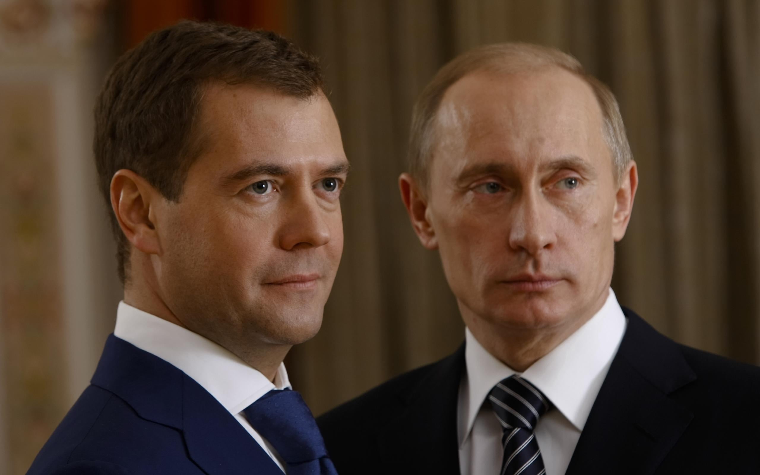 Russia, expertise, professional Occupation, togetherness, businessman, putin, business, President, serious, looking, head And Shoulders, close-up, smiling, HD Wallpaper