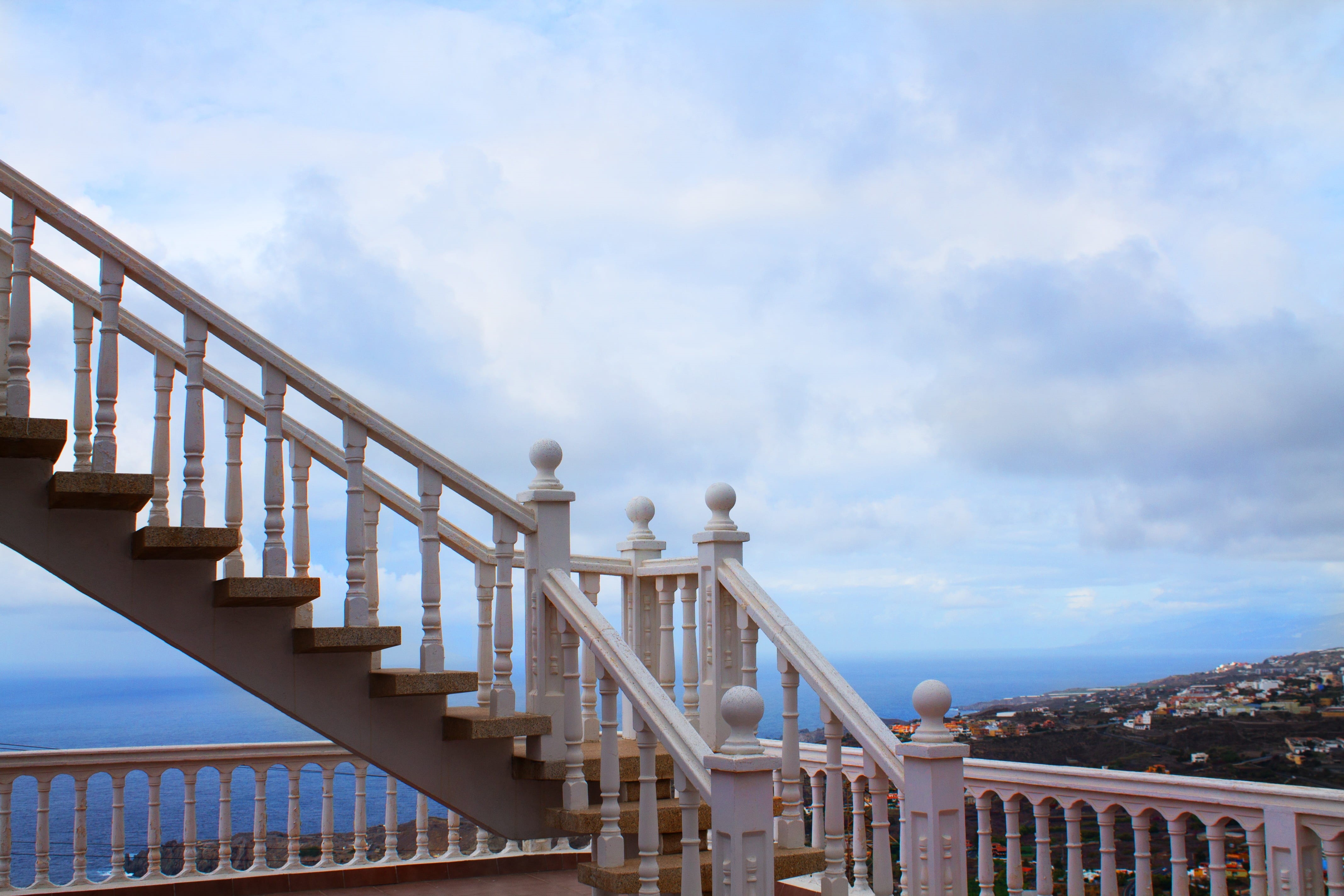 bridge, architecture, metal, building exterior, house, modern, low angle view, connection, beauty in nature, no people, stairway, nature, travel destinations, HD Wallpaper