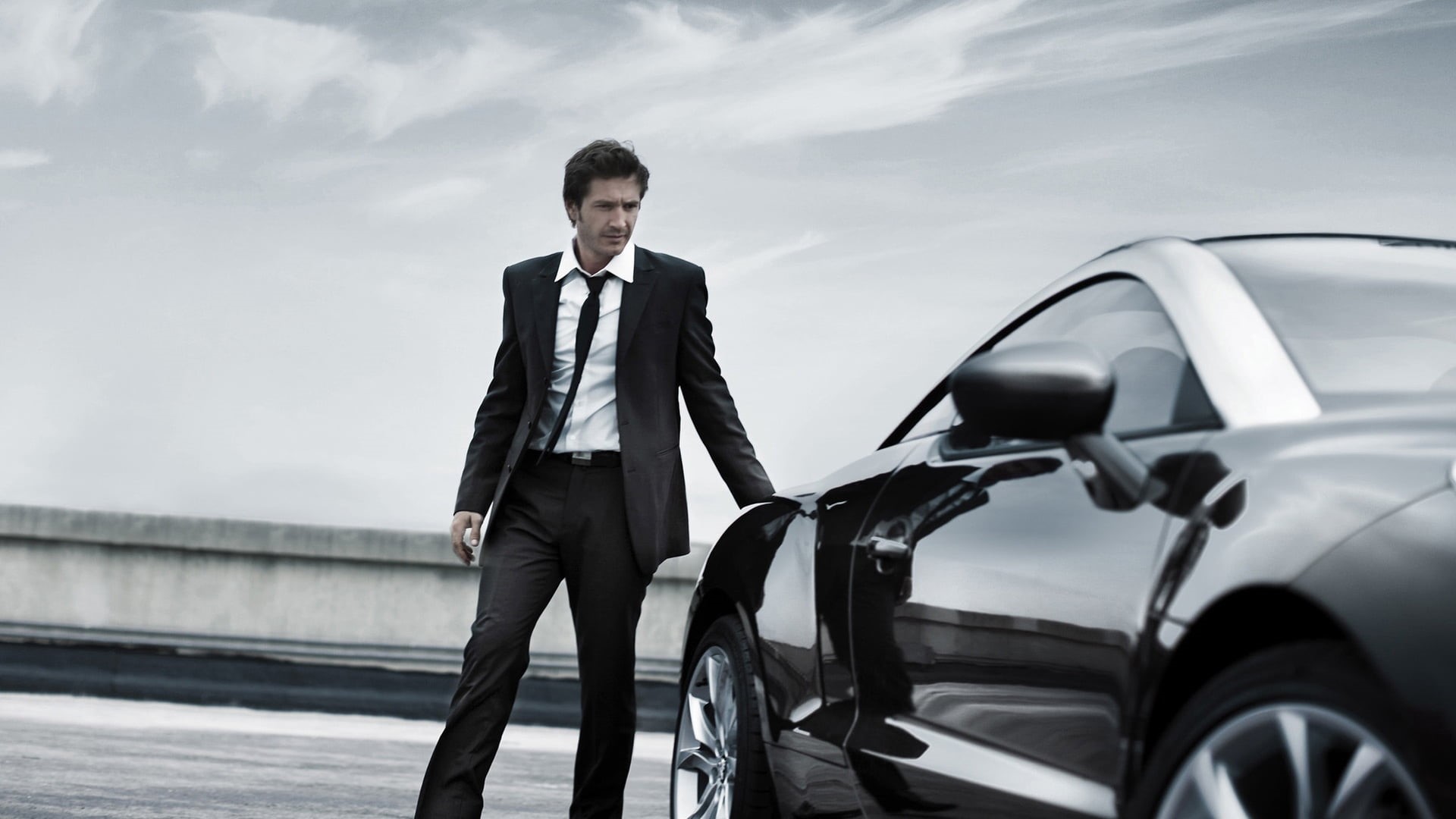 one Man Only, black, tuxedo, street, 1080P, holding, car, mode of transportation, well-dressed, land Vehicle, one Person, occupation, style, adults Only, HD Wallpaper