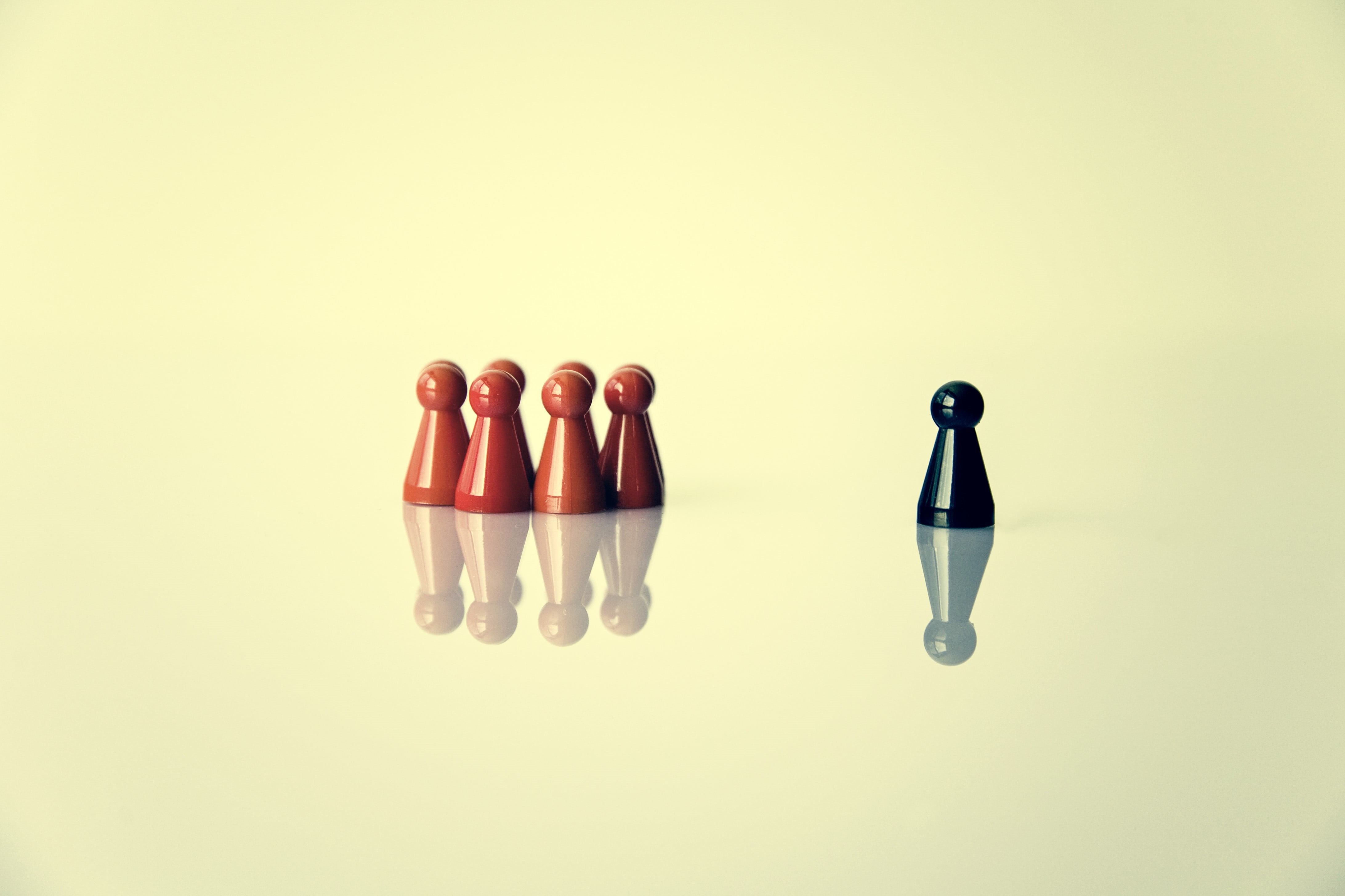 minimalism, pawn - chess piece, figurine, studio shot, indoors, cut out, standing out from the crowd, still life, white background, choice, no people, human representation, HD Wallpaper