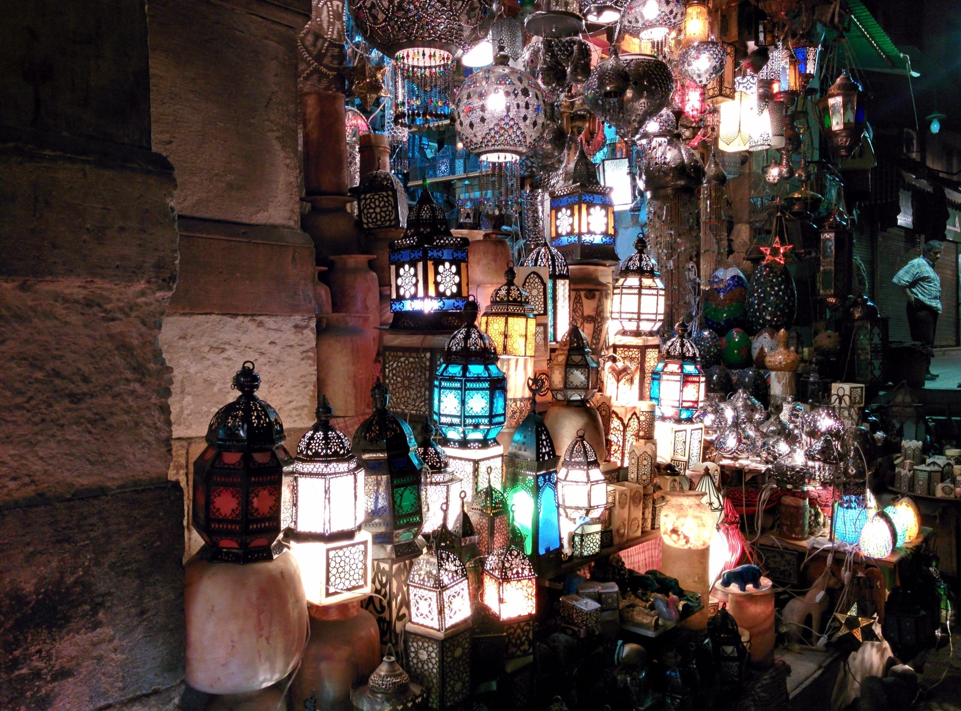 religion, retail display, abundance, assorted, market stall, lamp, color, large group of objects, for sale, mubarak, kareem, lantern, indoors, arrangement, HD Wallpaper