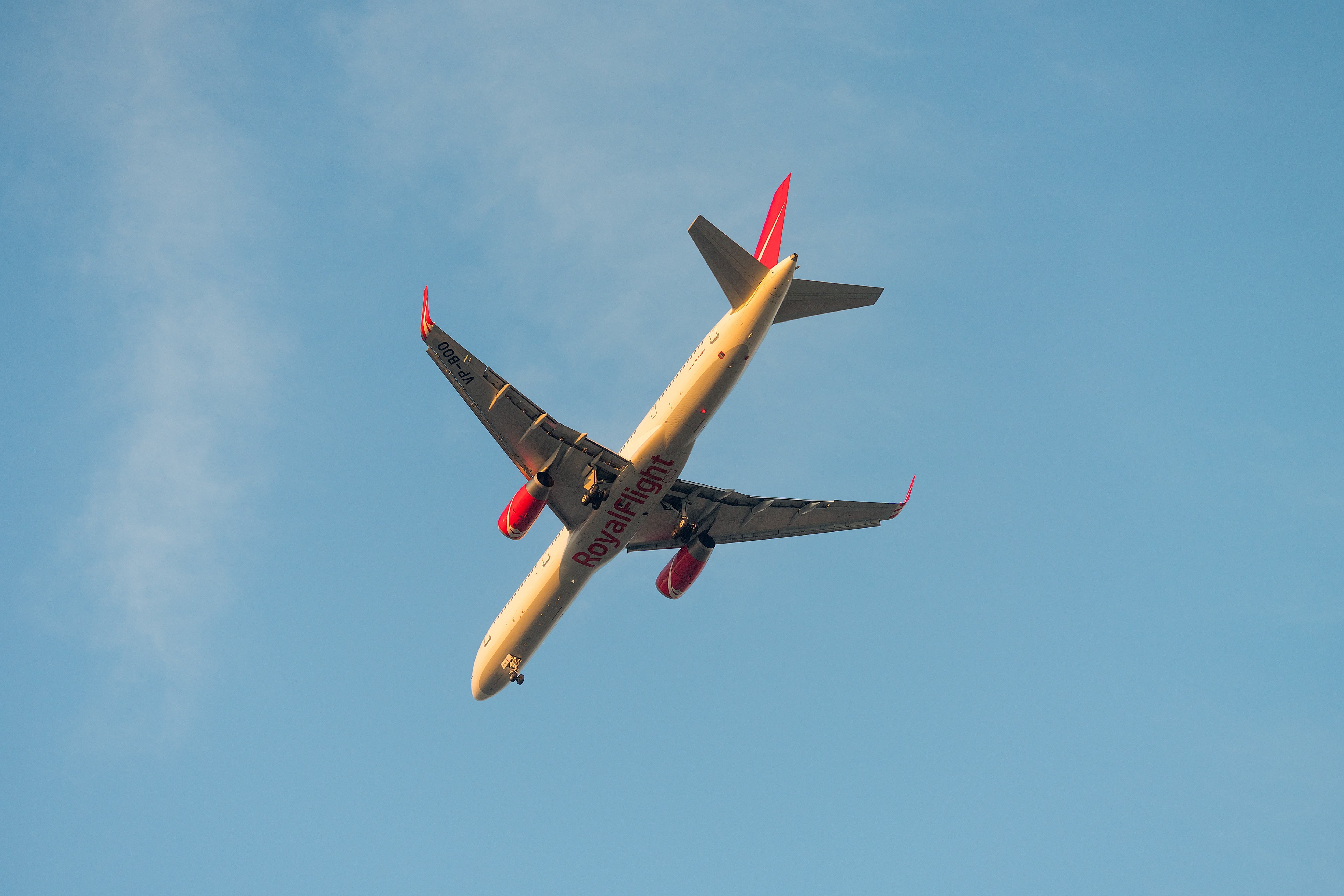 single object, air vehicle, airliner, jet, plane, sports activity, aircraft, aeroplane, power, navigation, nature, route, army, transport, passenger, journey, HD Wallpaper