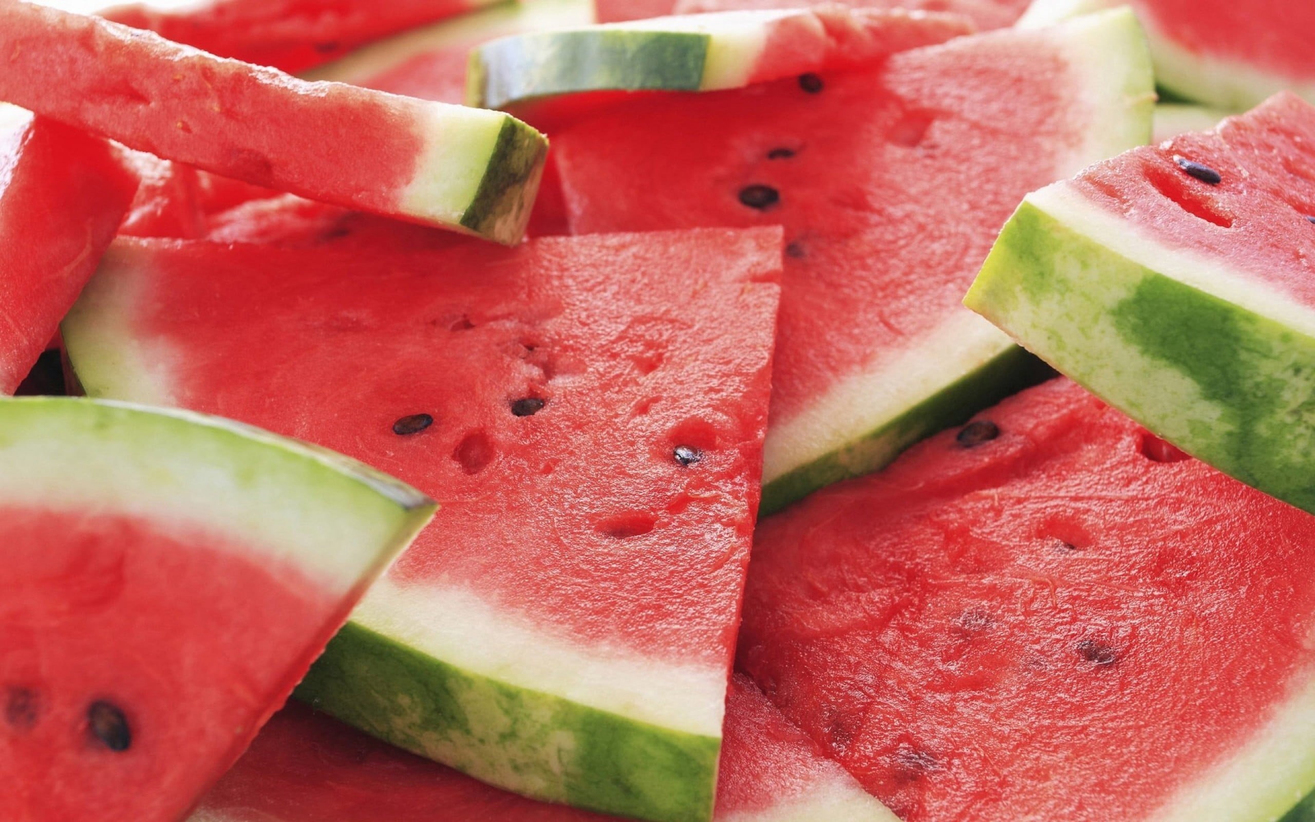 red, slice, slices, healthy Eating, Food, summer, 2K, watermelon, seed, cross Section, dieting, vitamin, green Color, ripe, refreshment, snack, freshness, HD Wallpaper