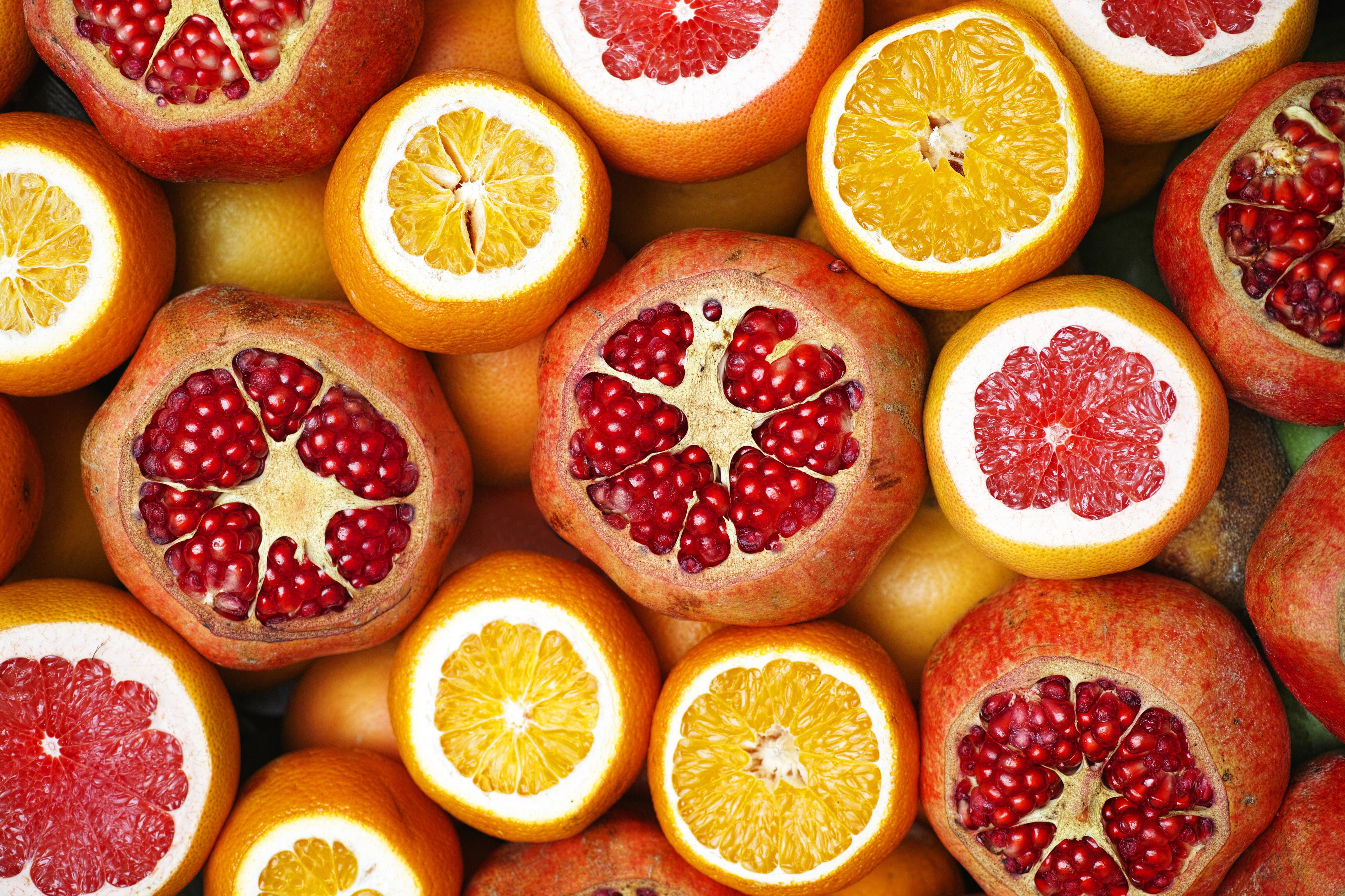 red, juicy, fruit, organic, diet, 4K, healthy, full frame, ripe, sweet Food, Oranges, choice, food, pomegranate, snack, orange, large group of objects, HD Wallpaper