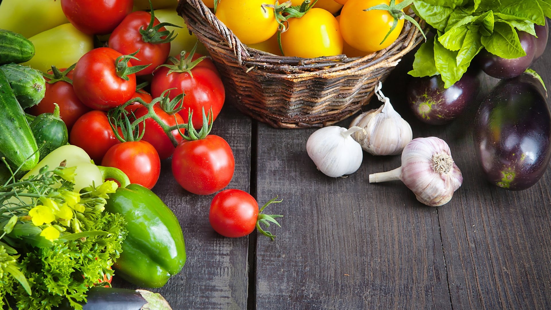 health, tasty, life, eating, delicious, table, nutrition, decoration, eat, freshness, onion, still life, diet, pepper, healthy eating, apple, fruit, fresh, HD Wallpaper