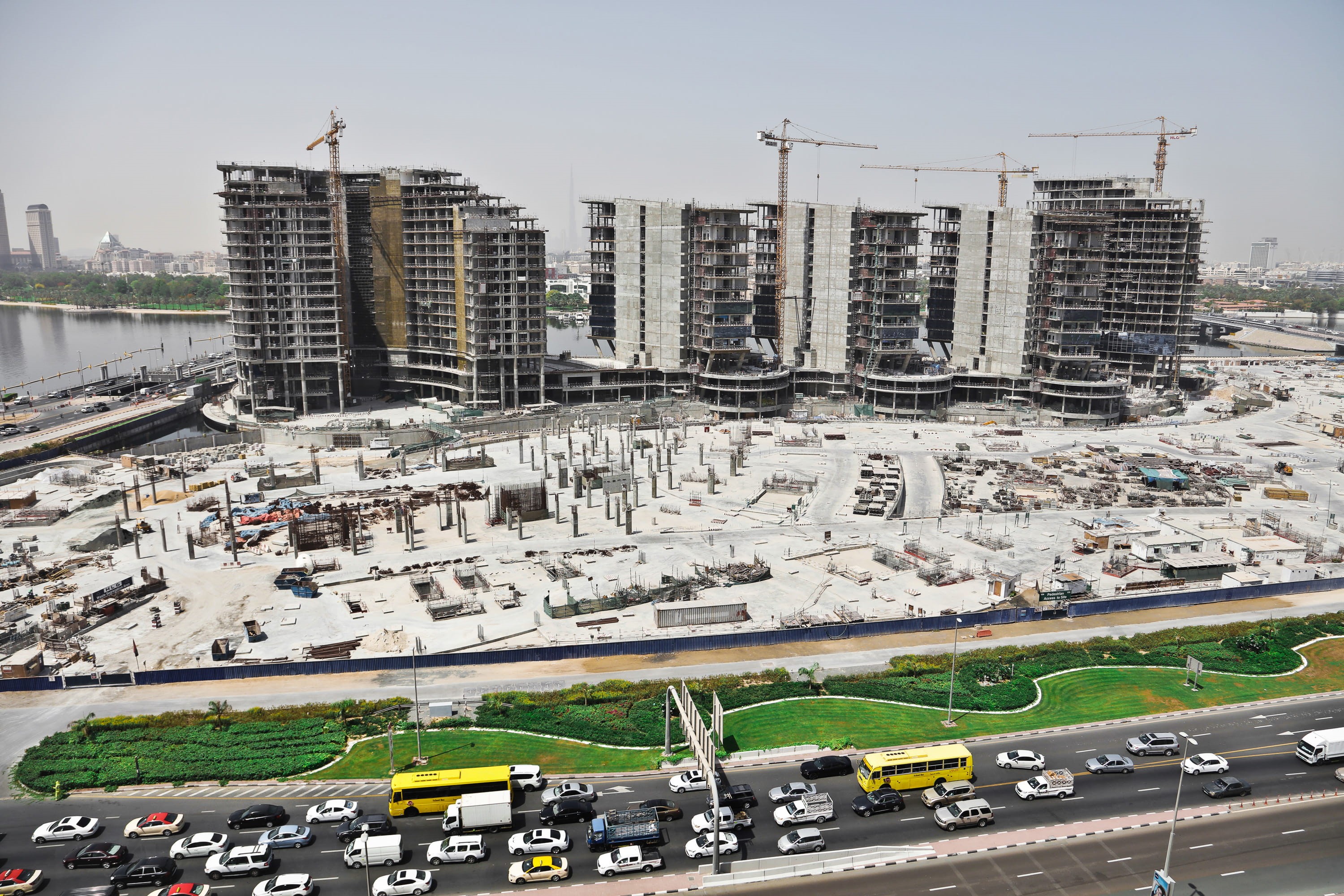 work, concrete, no people, safety, emirates, industry, mode of transportation, design, motor vehicle, urban, car, view, building, Construction, apartment, HD Wallpaper