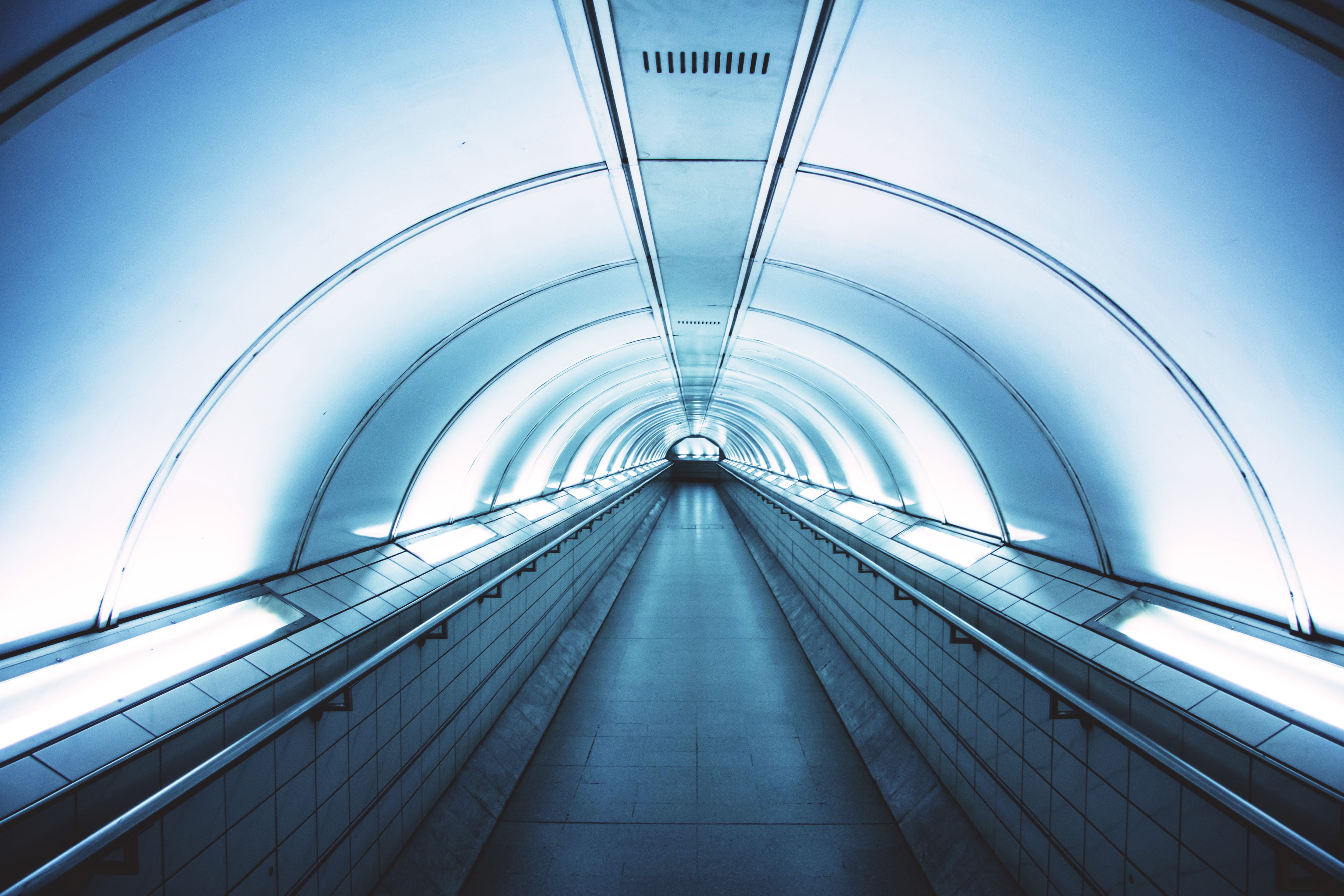 empty, station, Underground, underpass, abstract, speed, building, motion, blue, blurred Motion, moving walkway, footpath, urban Scene, business, no people, HD Wallpaper