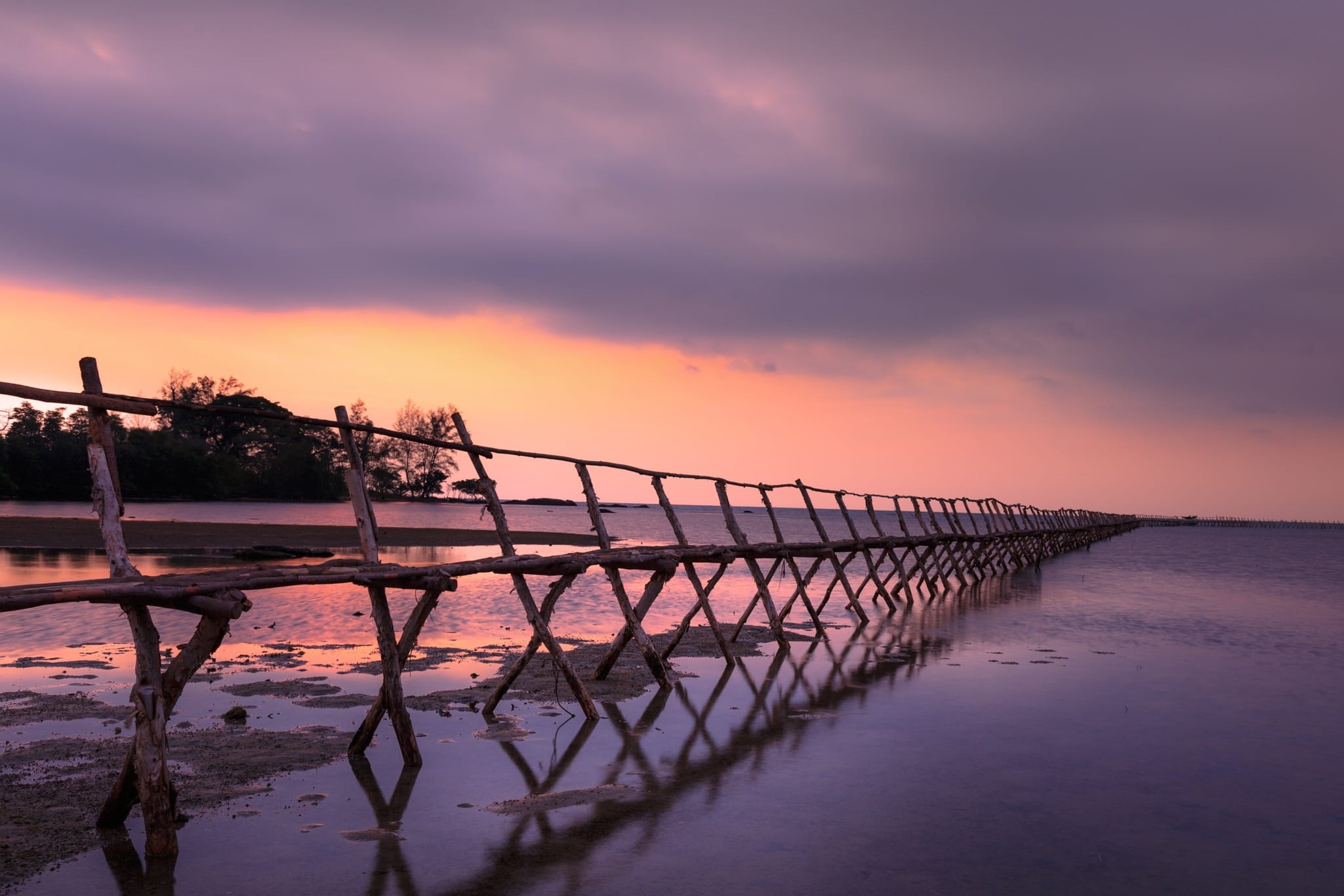 silhouette, water, quiet, 1080P, body, soi ball, brown, sad, built structure, island, no people, land, scenics - nature, nobody, pier, dawn, outdoors, HD Wallpaper