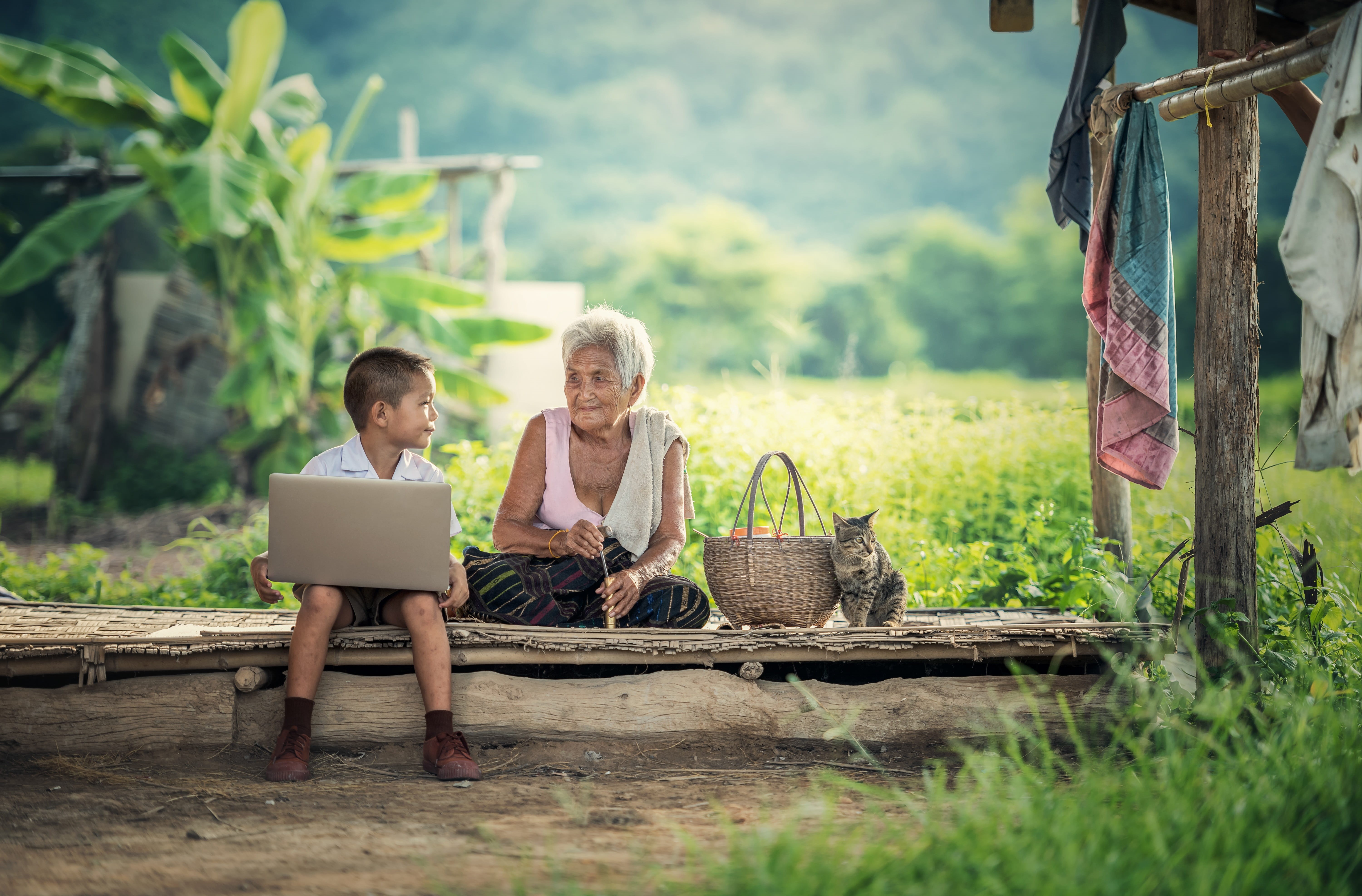 two people, doing work, indonesian, technology, cambodia, the computer, using laptop, full length, kids, park, outdoor, women, adult, males, wireless technology, HD Wallpaper