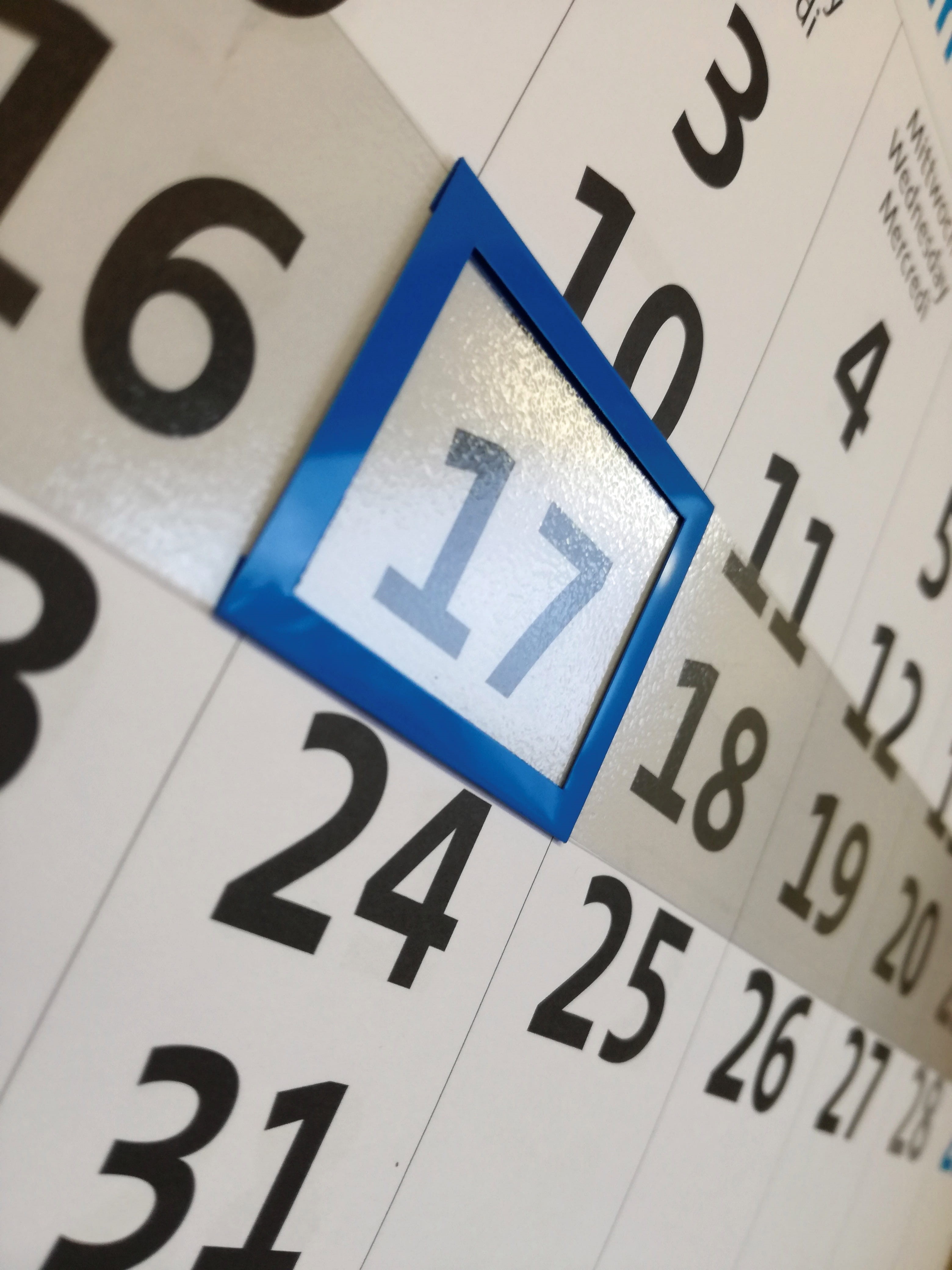 white color, reminder, no people, date, white, day, paper, high angle view, backgrounds, Calendar, year, indoors, full frame, blue, text, calendar, Date, Phone HD Wallpaper