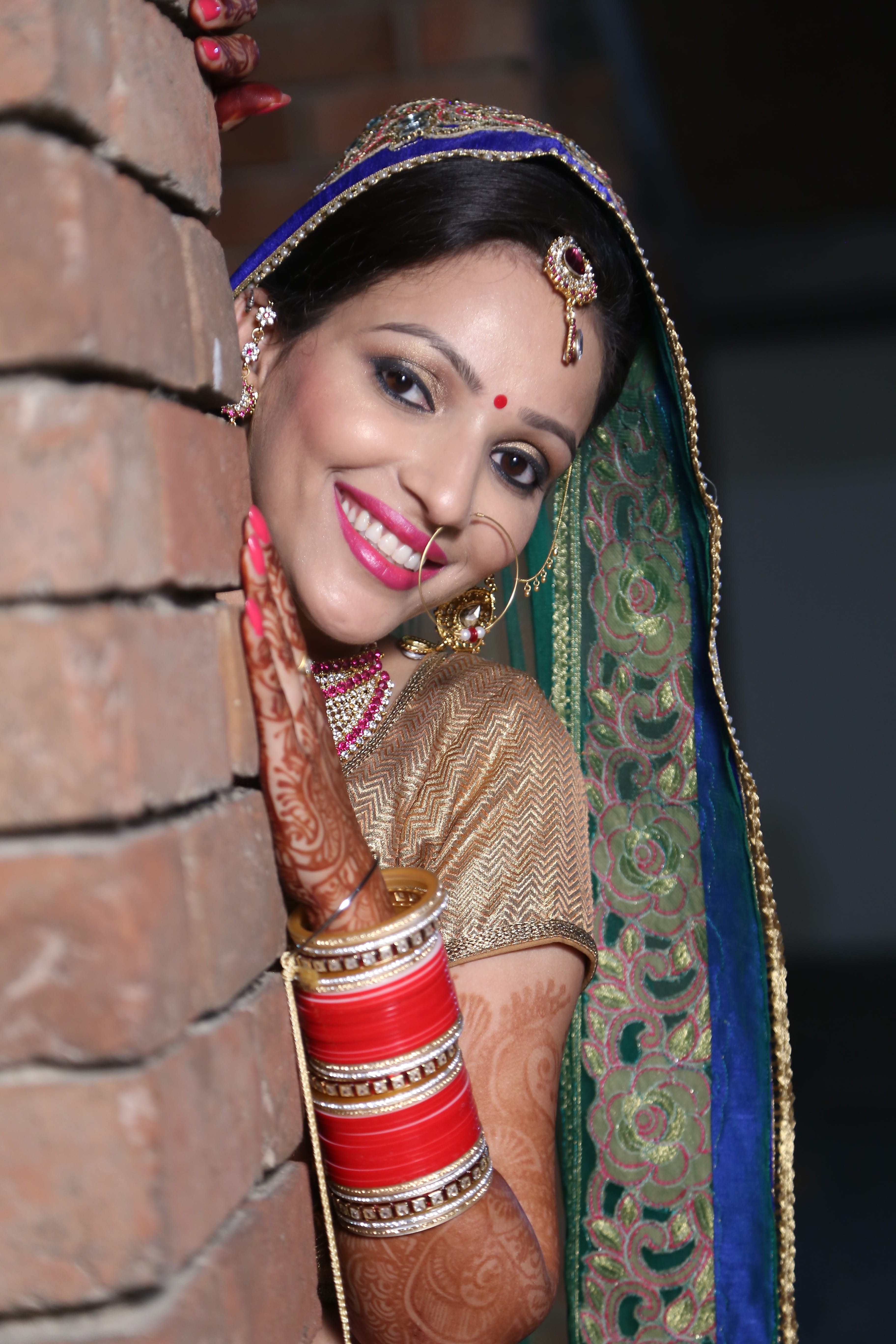 clothing, marriage, happiness, smiling, indian, real people, lifestyles, front view, traditional clothing, young women, one person, sari, beautiful woman, Phone HD Wallpaper