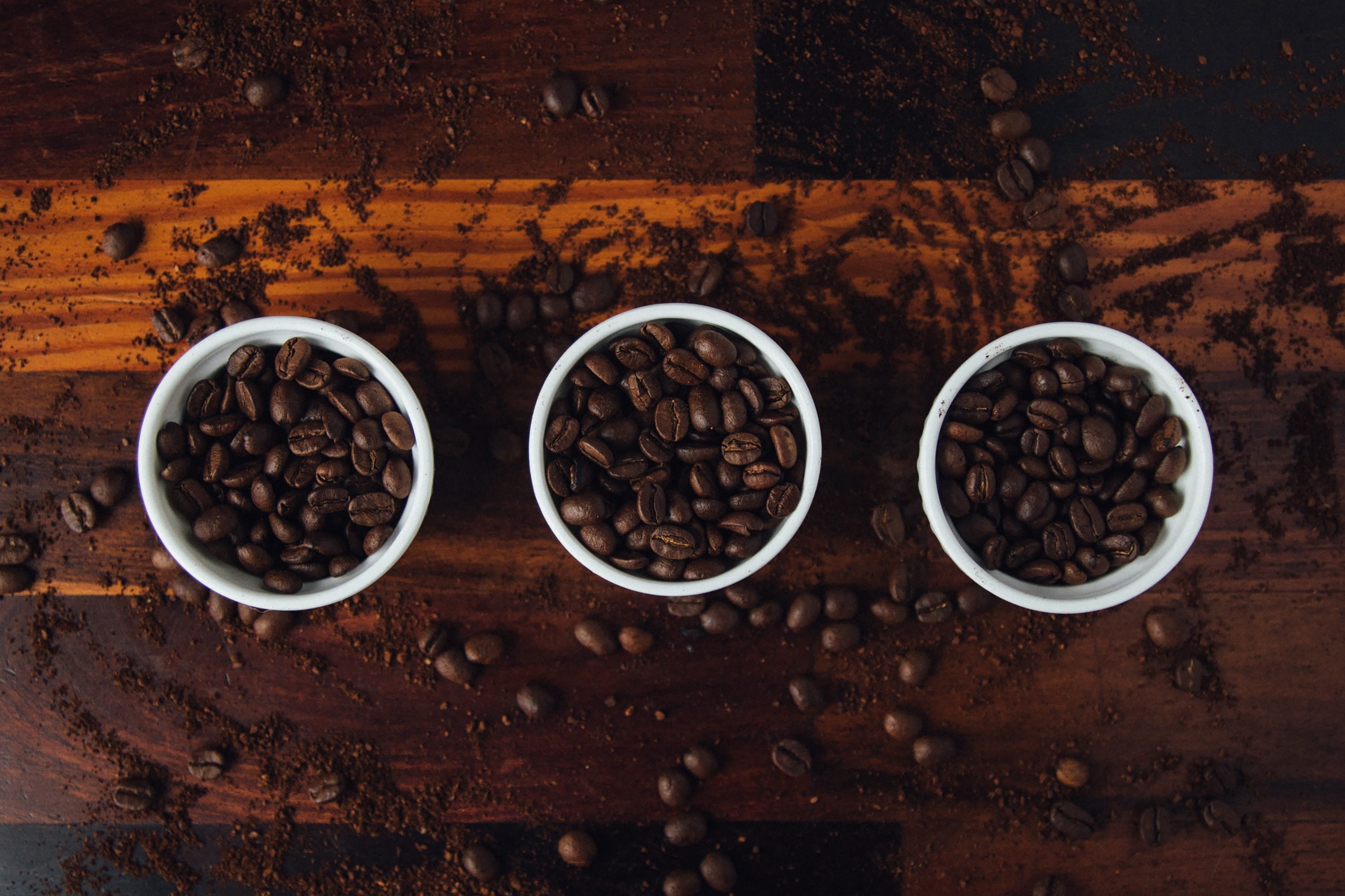 coffee, directly above, wood - Material, wooden table, backgrounds, cup, high angle view, coffee bean, roasted coffee bean, large group of objects, table, HD Wallpaper