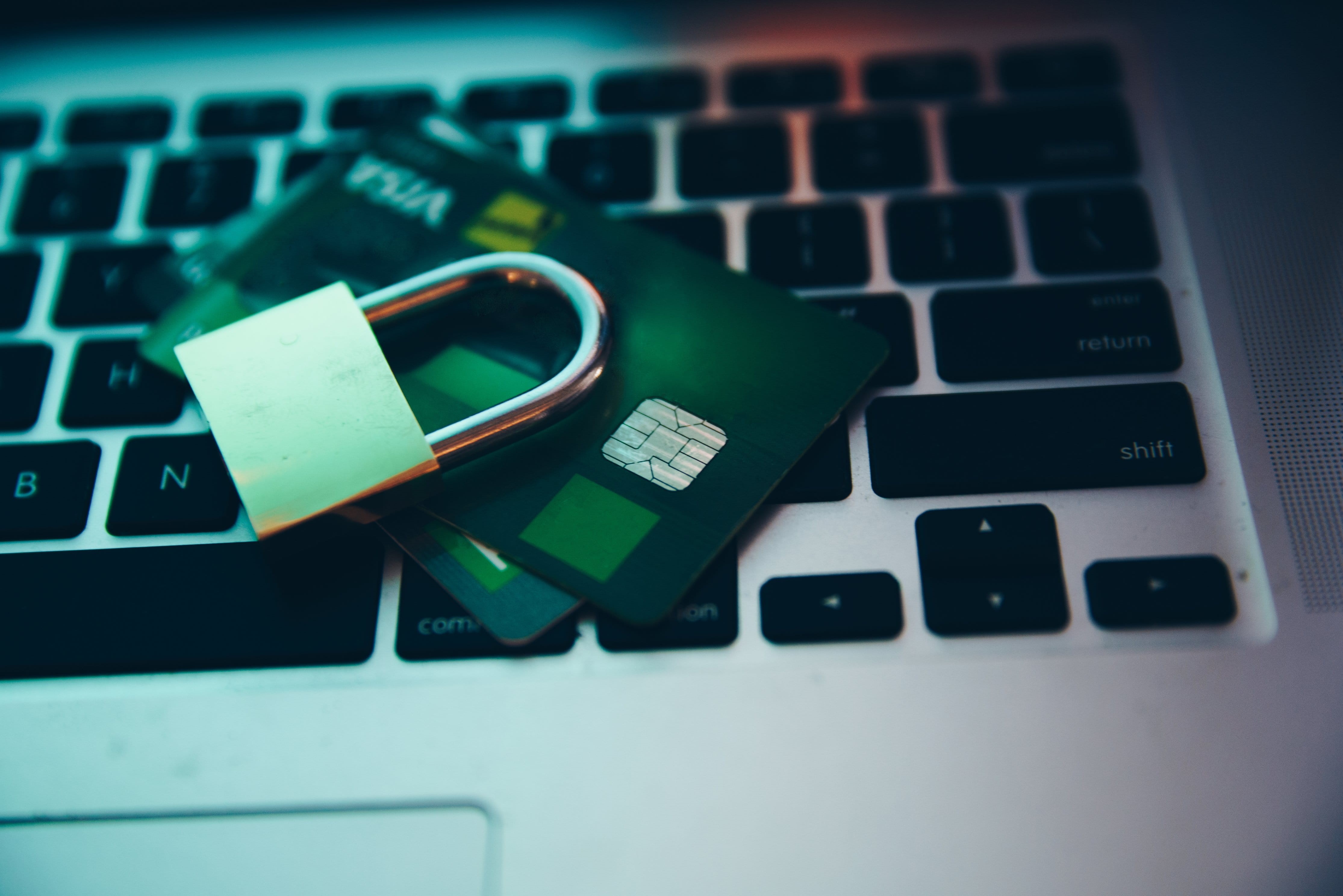 laptop, connection, close-up, Sale, internet, Keyboard, no people, computer crime, protection, computer keyboard, 4K, communication, payment, Retail, table, HD Wallpaper