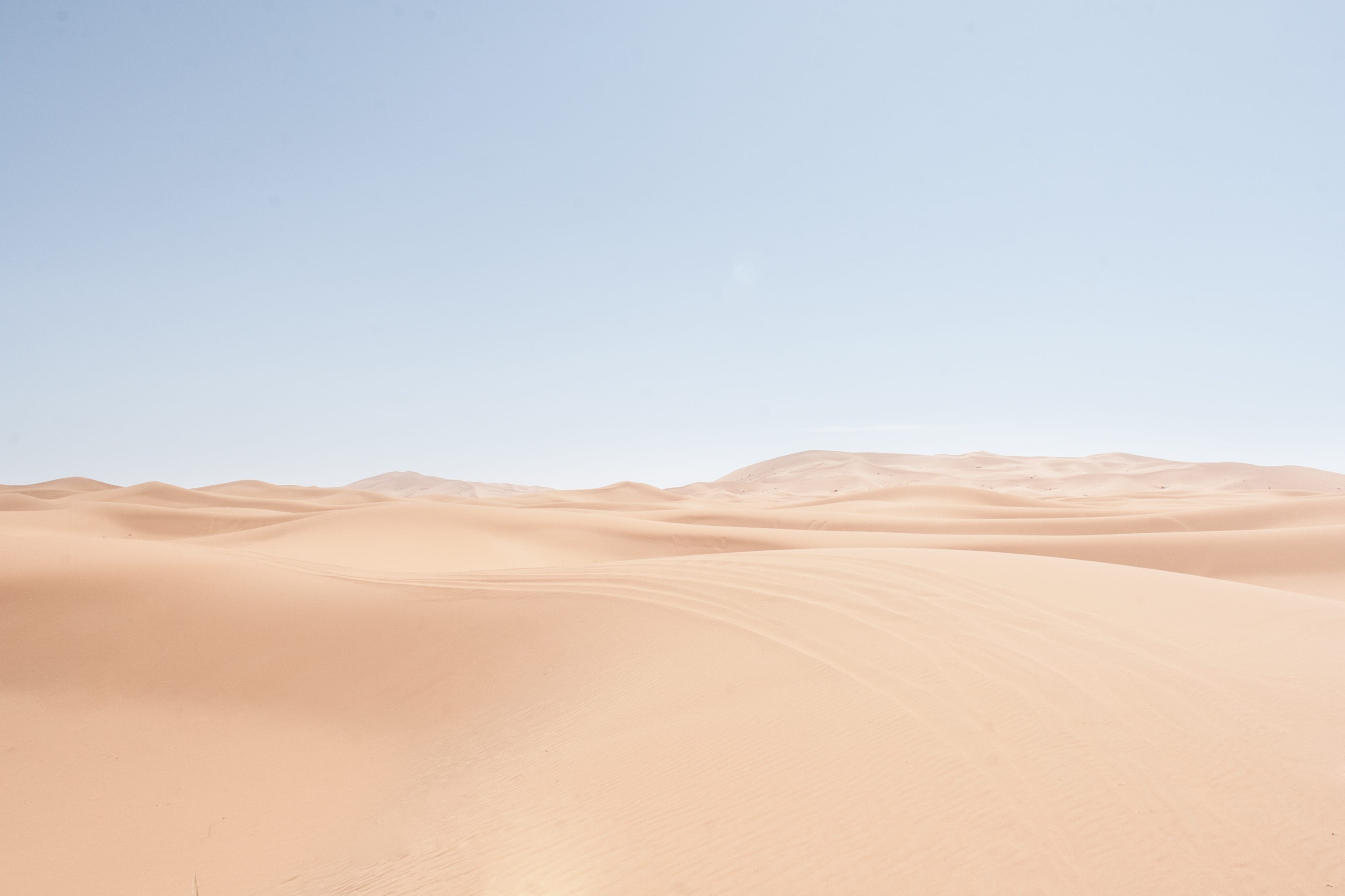 horizon over land, hot, land, nothing, tranquility, climate, horizon, no people, clear sky, endless, blue sky, arid climate, environment, 2K, dune, copy space, HD Wallpaper