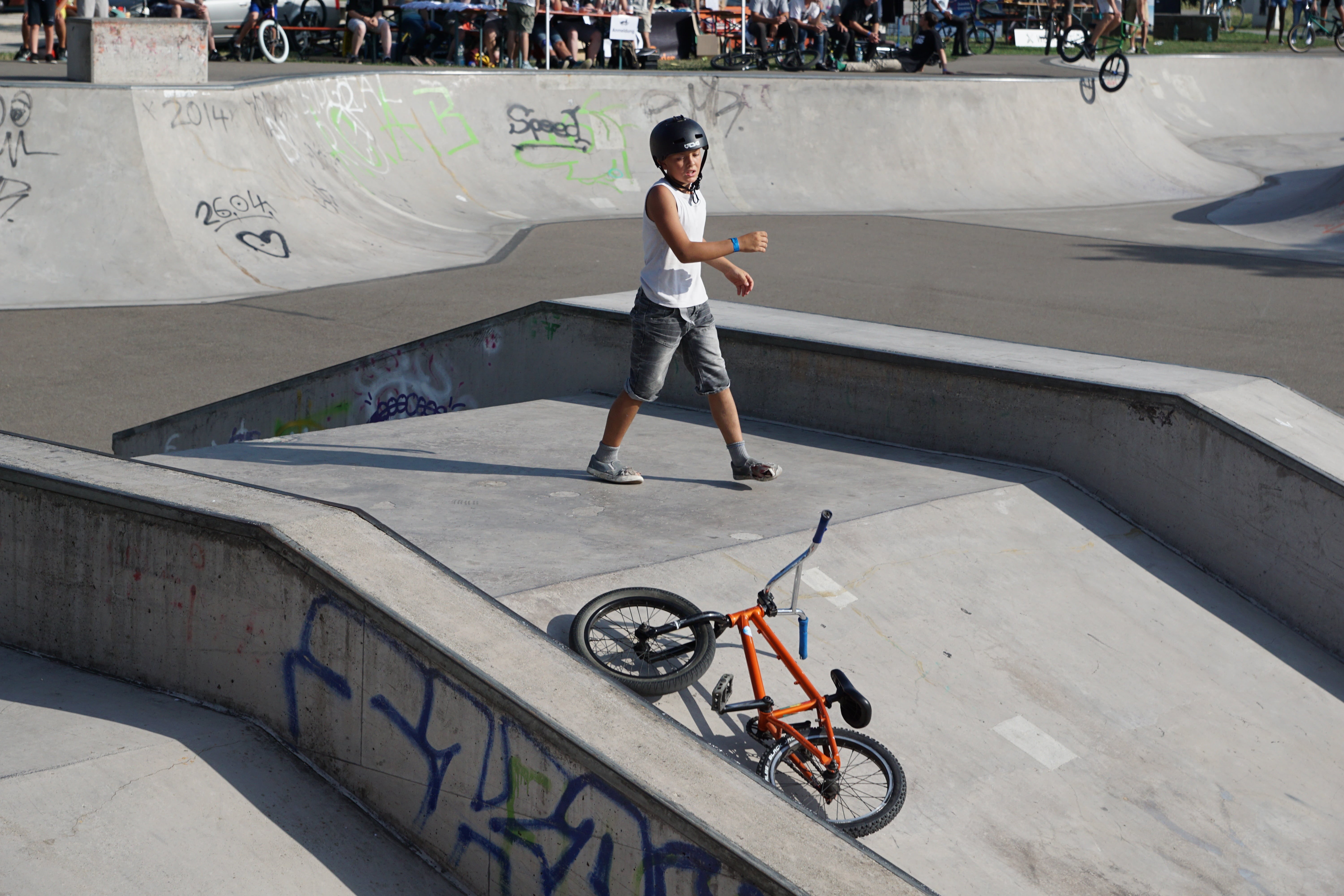 casual clothing, one person, riding, childhood, transportation, sports ramp, cycle, tuttlingen, leisure activity, teenager, two wheeled vehicle, wheel, HD Wallpaper