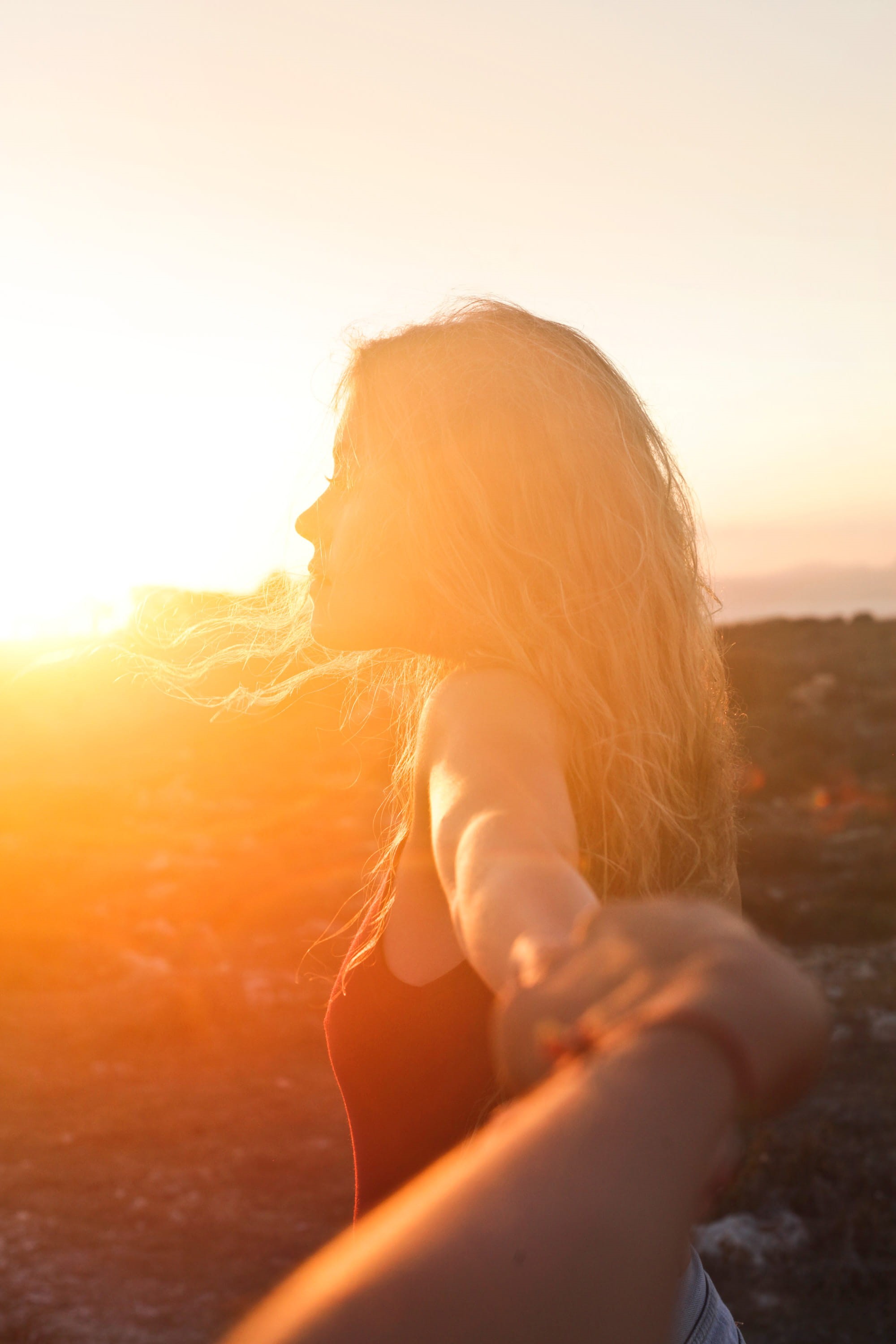 adult, young adult, female, headshot, sunset, land, lens flare, tan, standing, held, looking, summer, fashion, young, one person, sun, back lit, emotions, Phone HD Wallpaper