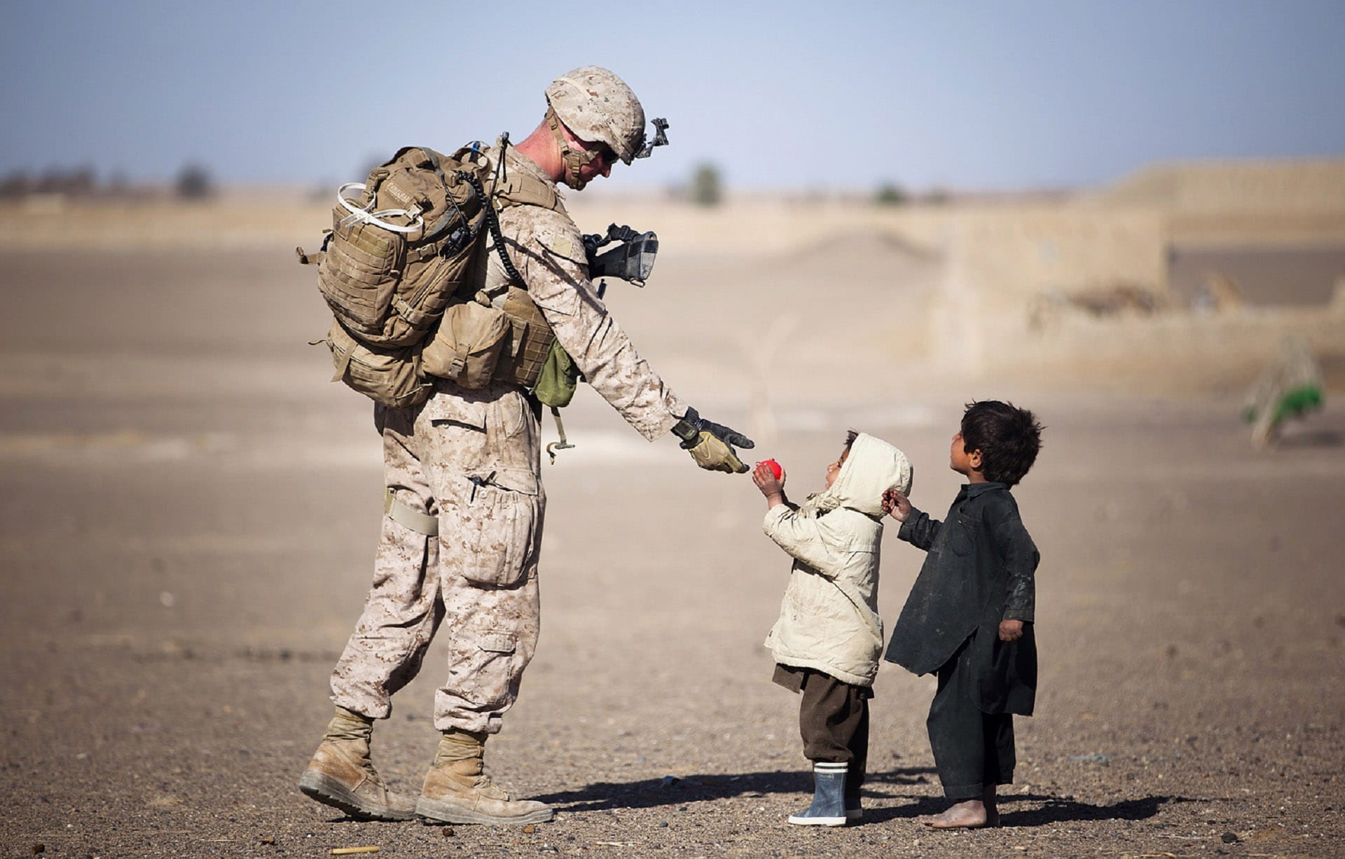 child, kids, aggression, land, adult, outdoors, childhood, uSA, preschool student, government, photos, apple, color Image, troops, togetherness, offspring, HD Wallpaper