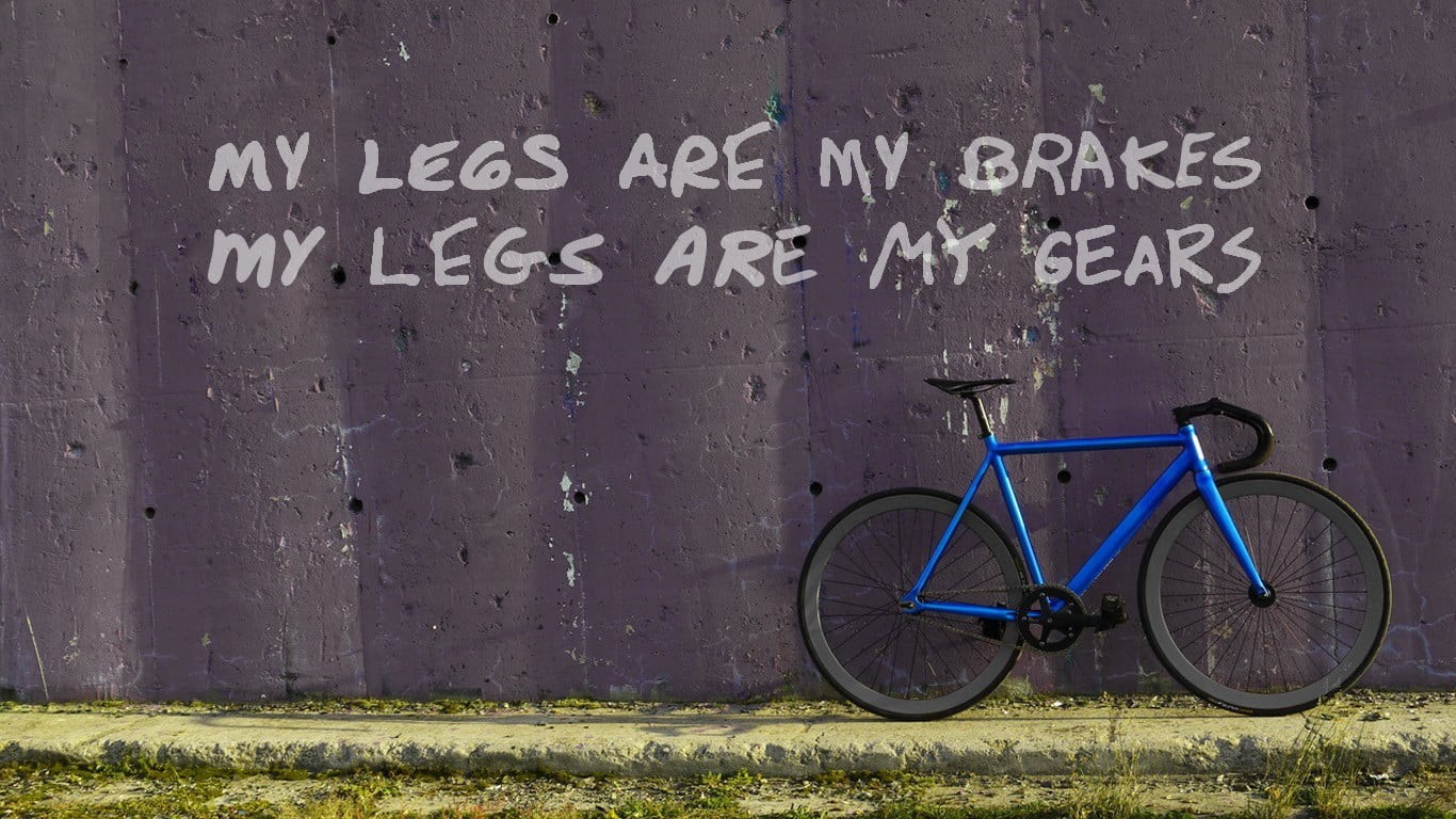 land vehicle, fixed gear, stationary, bicycle, outdoors, blue, mode of transportation, western script, capital letter, day, non-western script, fixed, graffiti, HD Wallpaper