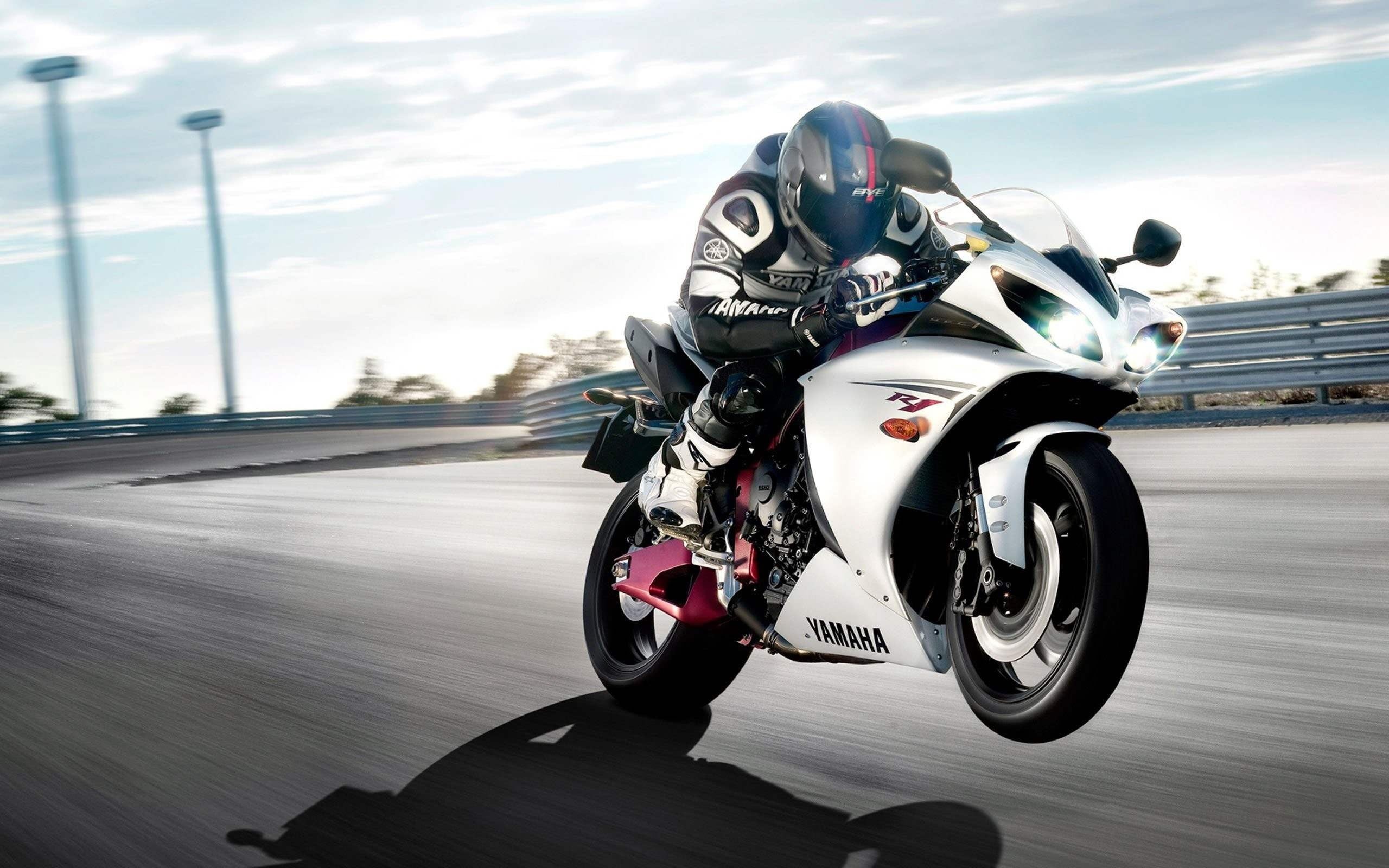 mode of transportation, sport, crash helmet, day, motion, helmet, yamaha, cloud - sky, ride, riding, biker, nature, outdoors, white, leisure activity, motorcycle, HD Wallpaper