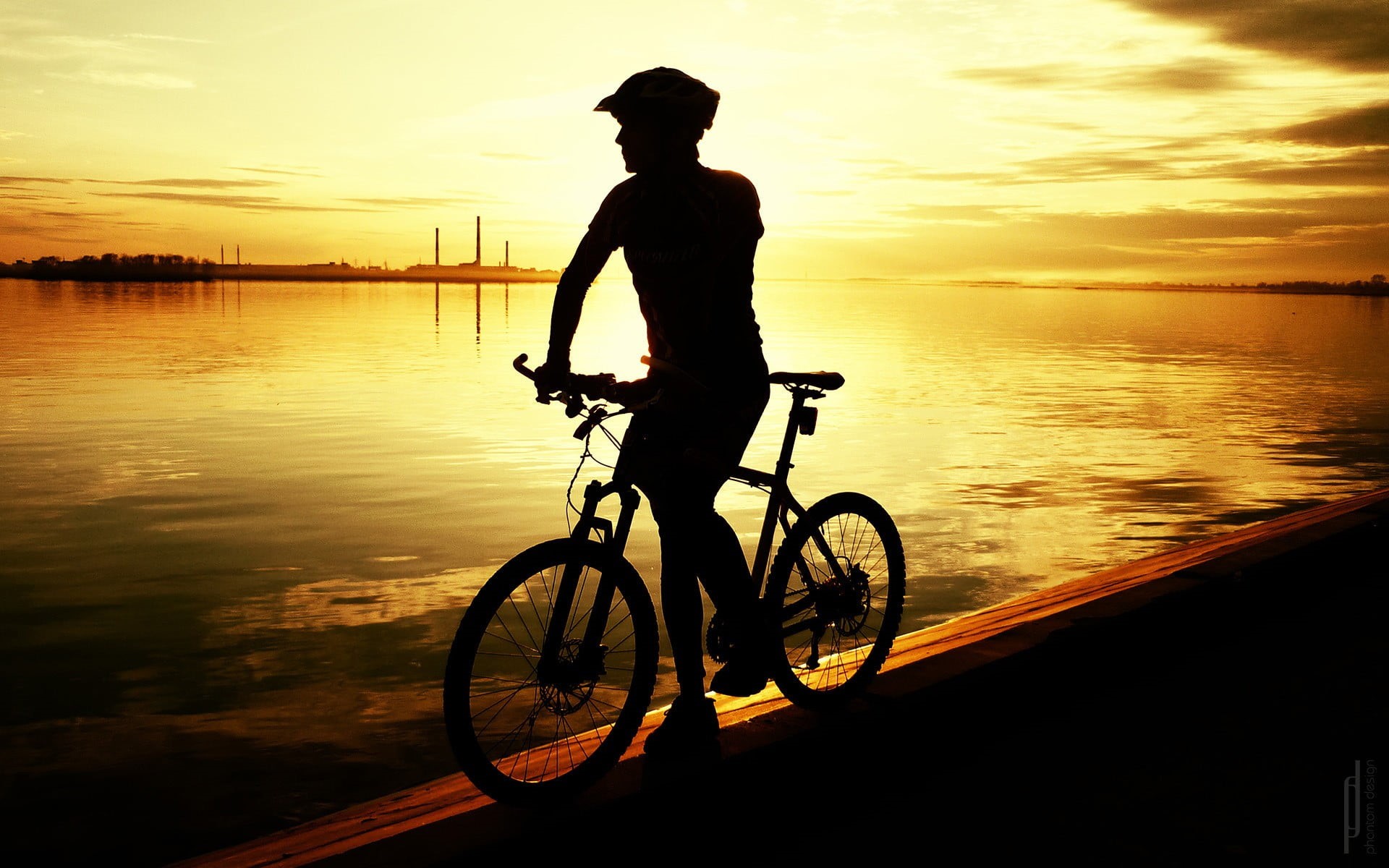 transportation, sport , silhouette, leisure activity, beauty in nature, land vehicle, reflection, man, sunset, bike, sky, orange color, water, mode of transportation, HD Wallpaper