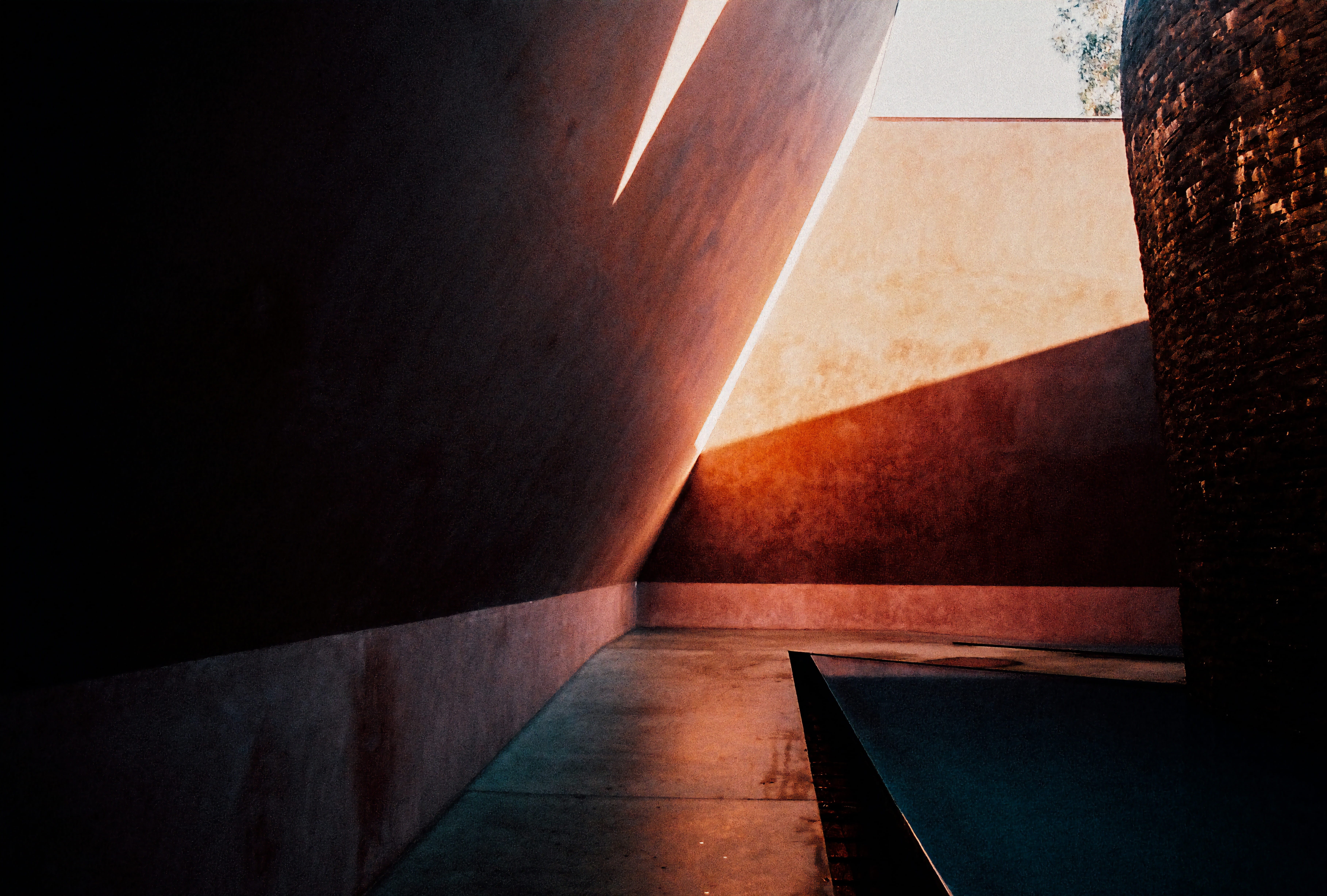 concrete, wall - building feature, direction, 5K, entrance, james turrell, architecture, built structure, film, luxury, nature, absence, water, national gallery of australia, HD Wallpaper