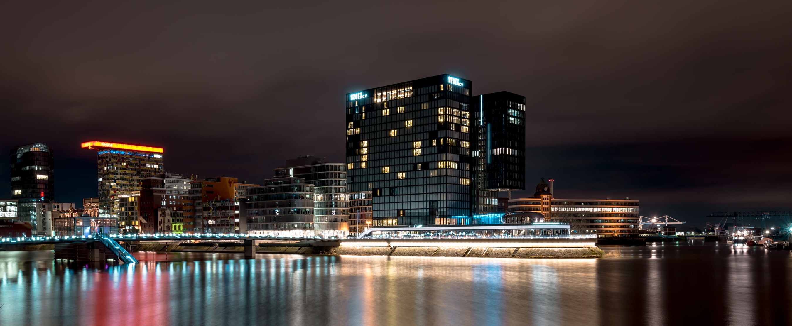 building Exterior, harbour, long exposure, architecture, Hafen, water, photo, darkness, night, downtown District, city, Germany, River, nacht, urban Scene, HD Wallpaper