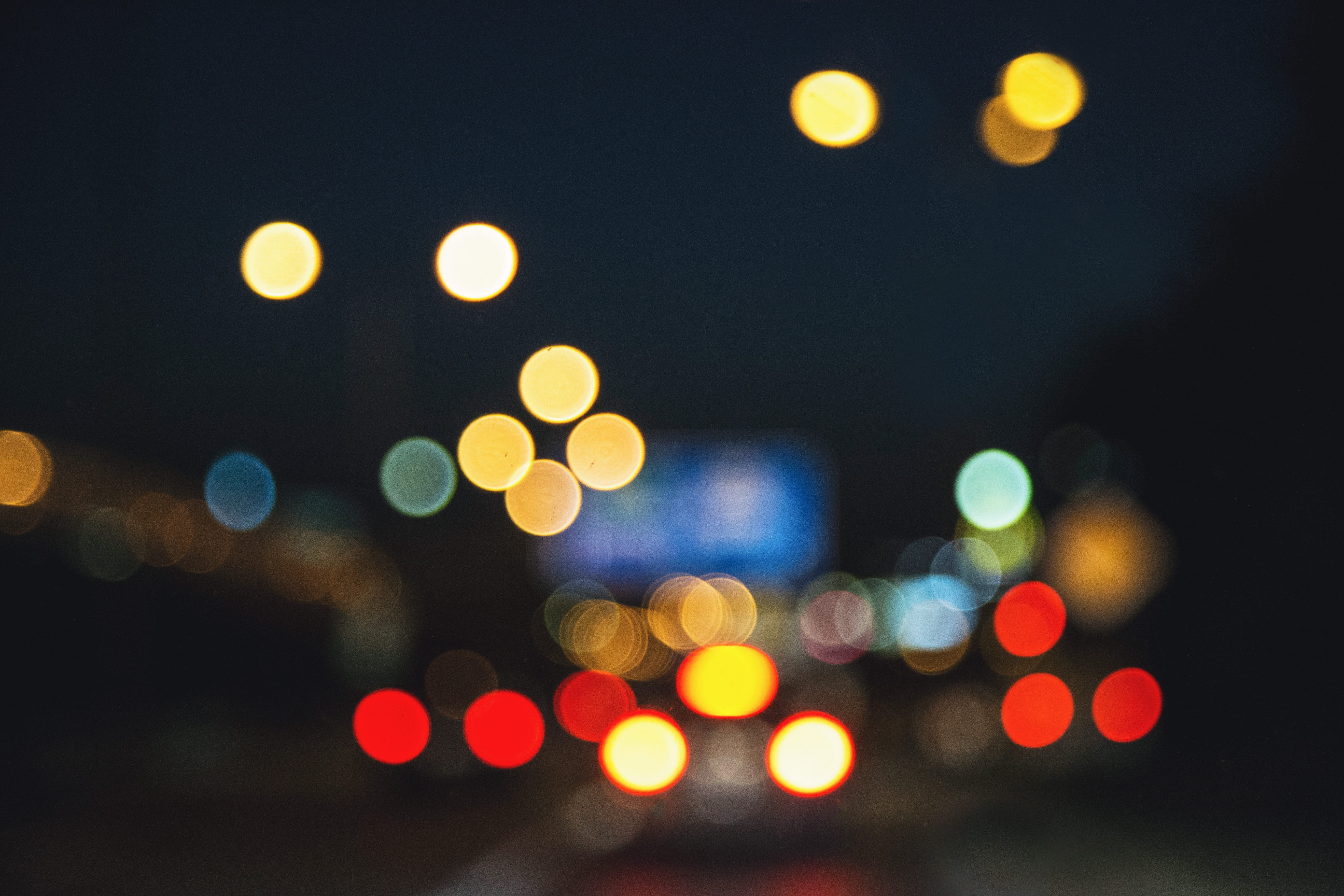 photographic Effects, downtown District, lens flare, vehicle light, circle, glowing, light, lights, traffic, multi Colored, city, cityscape, illuminated, HD Wallpaper