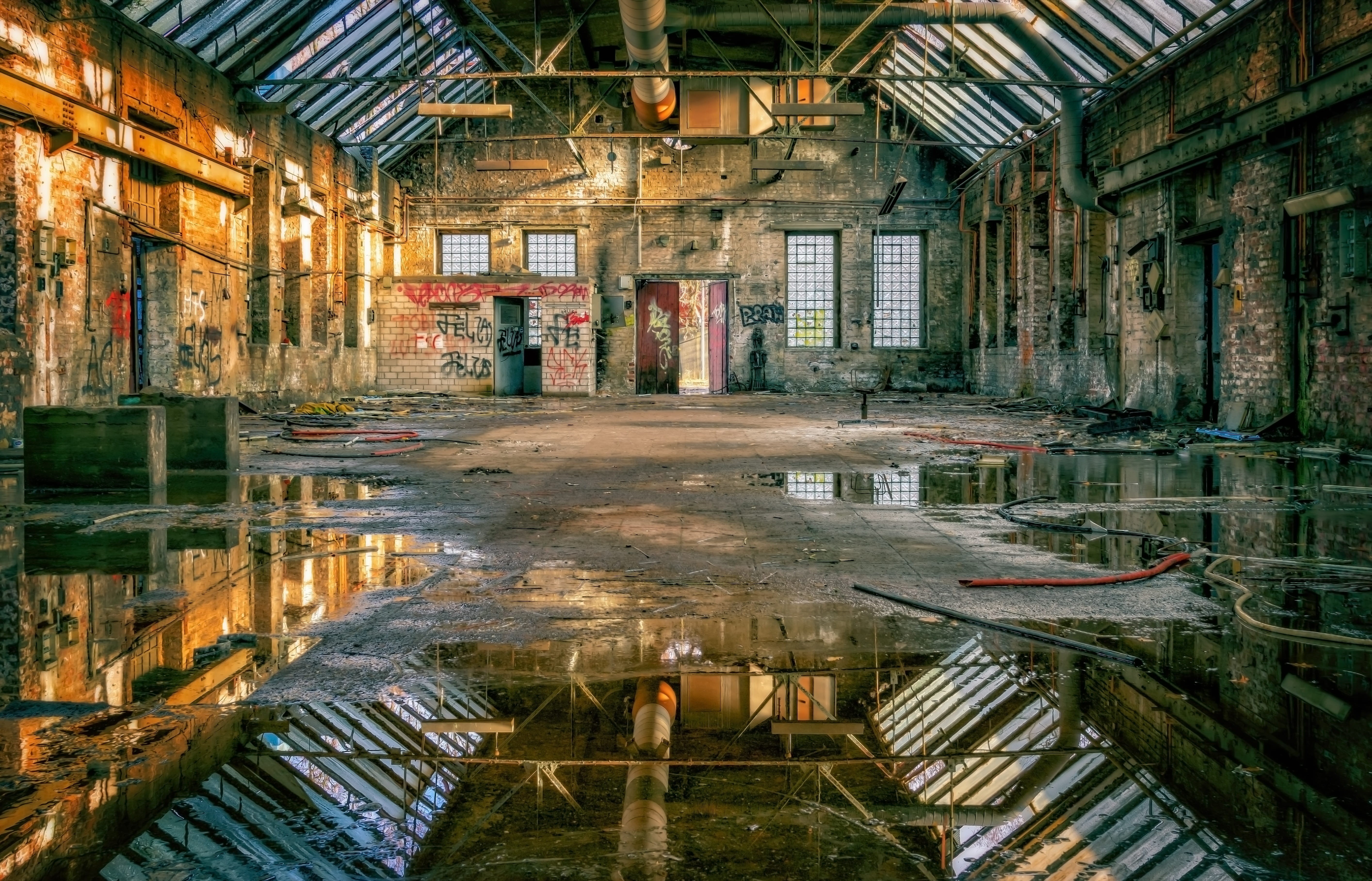 broken, reflection, hall, indoors, flooring, factory building, dilapidated, lost places, built structure, water, window, graffiti, deterioration, mirroring, HD Wallpaper