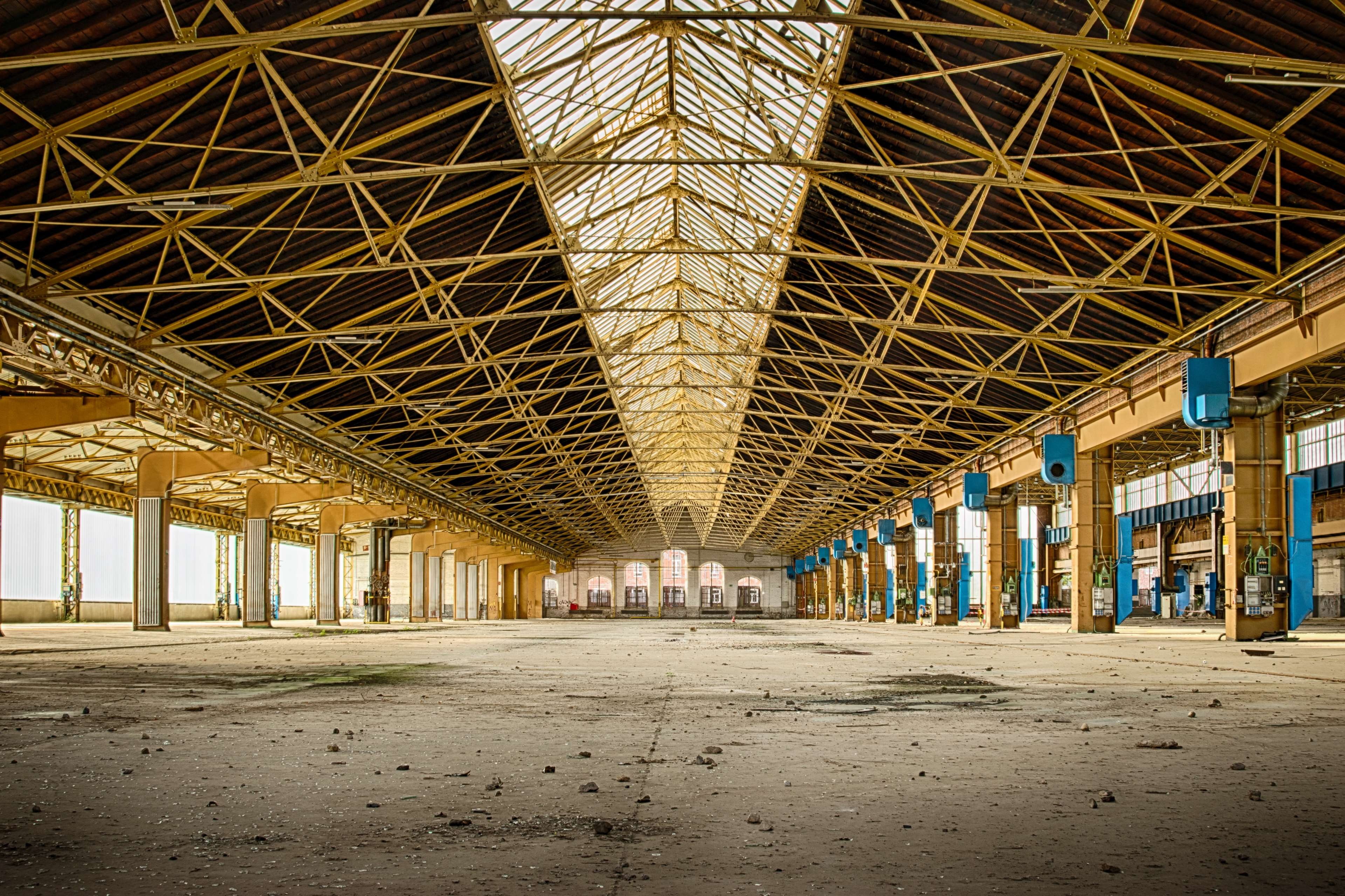 roof, mirroring, building, metal, lost places, symmetry, abandoned, built structure, lapsed, domestic room, pforphoto, day, break up, factory, construction industry, HD Wallpaper