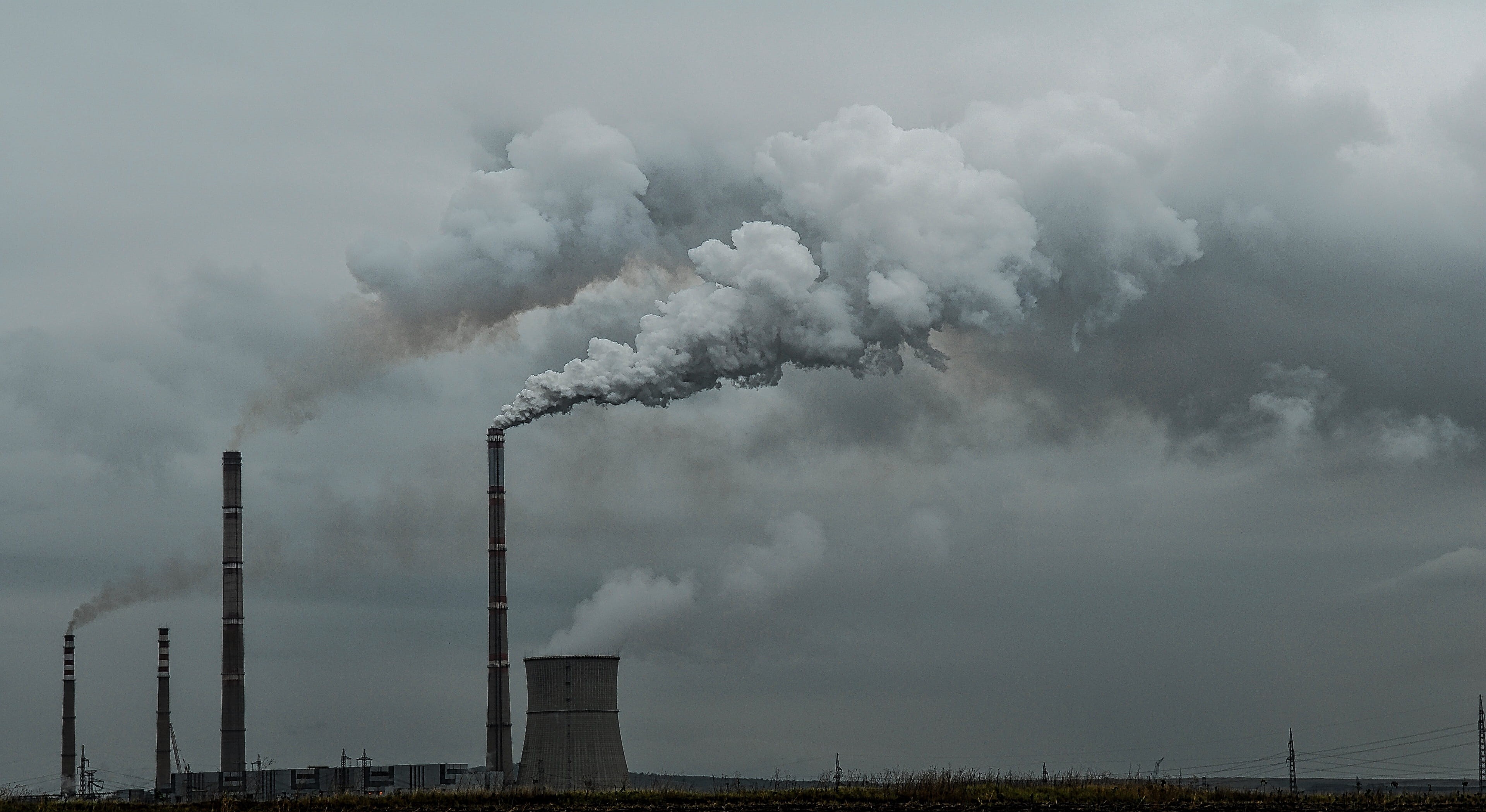 2K, power, atmosphere, environmental issues, chimney, carbon, fog, power station, outdoors, air pollution, sky, steam, environmental damage, pollution, HD Wallpaper