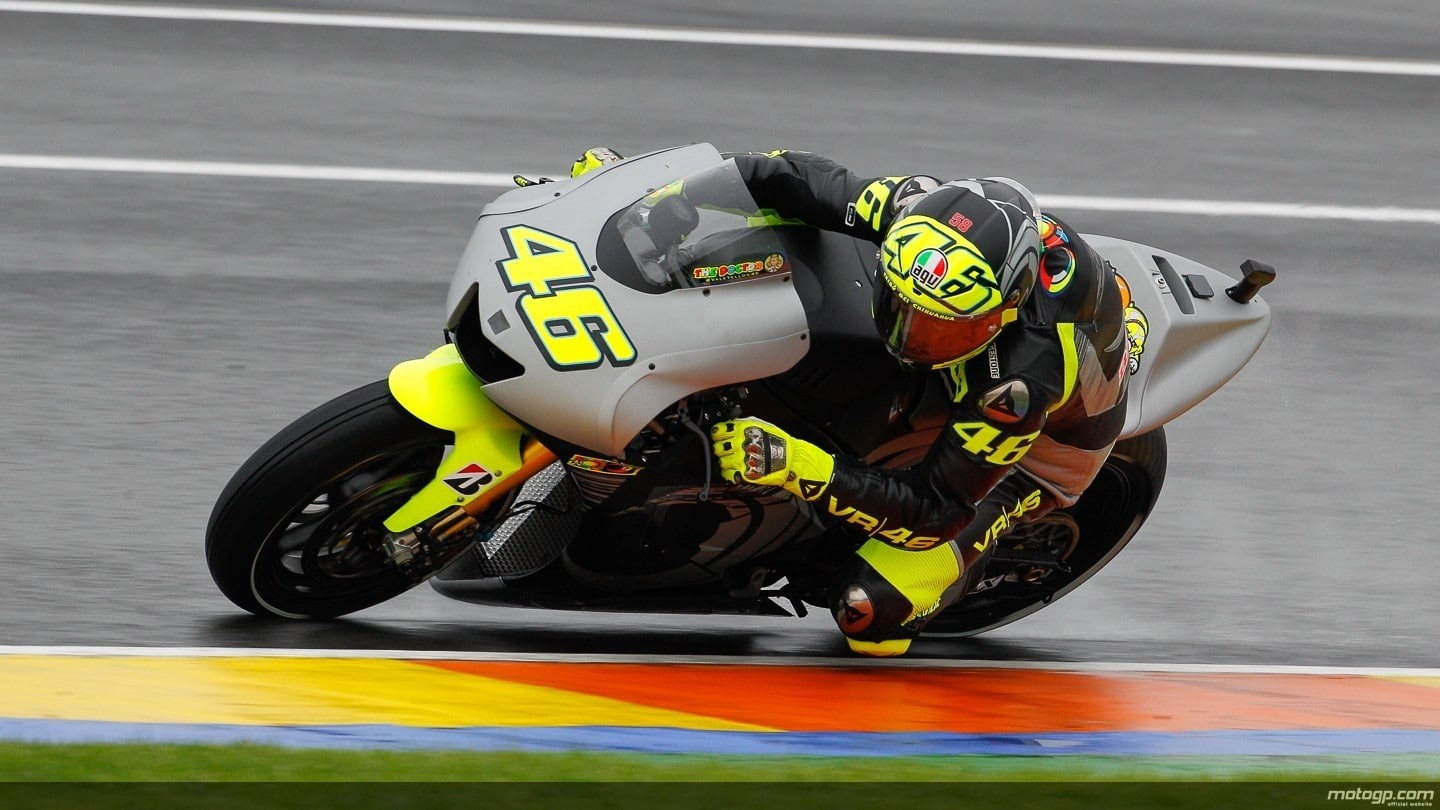 720P, moto gp, m, moto, art, yamaha, valentino, Valentino Rossi, hd, rossi, gp, doctor, motorcycles, HD Wallpaper