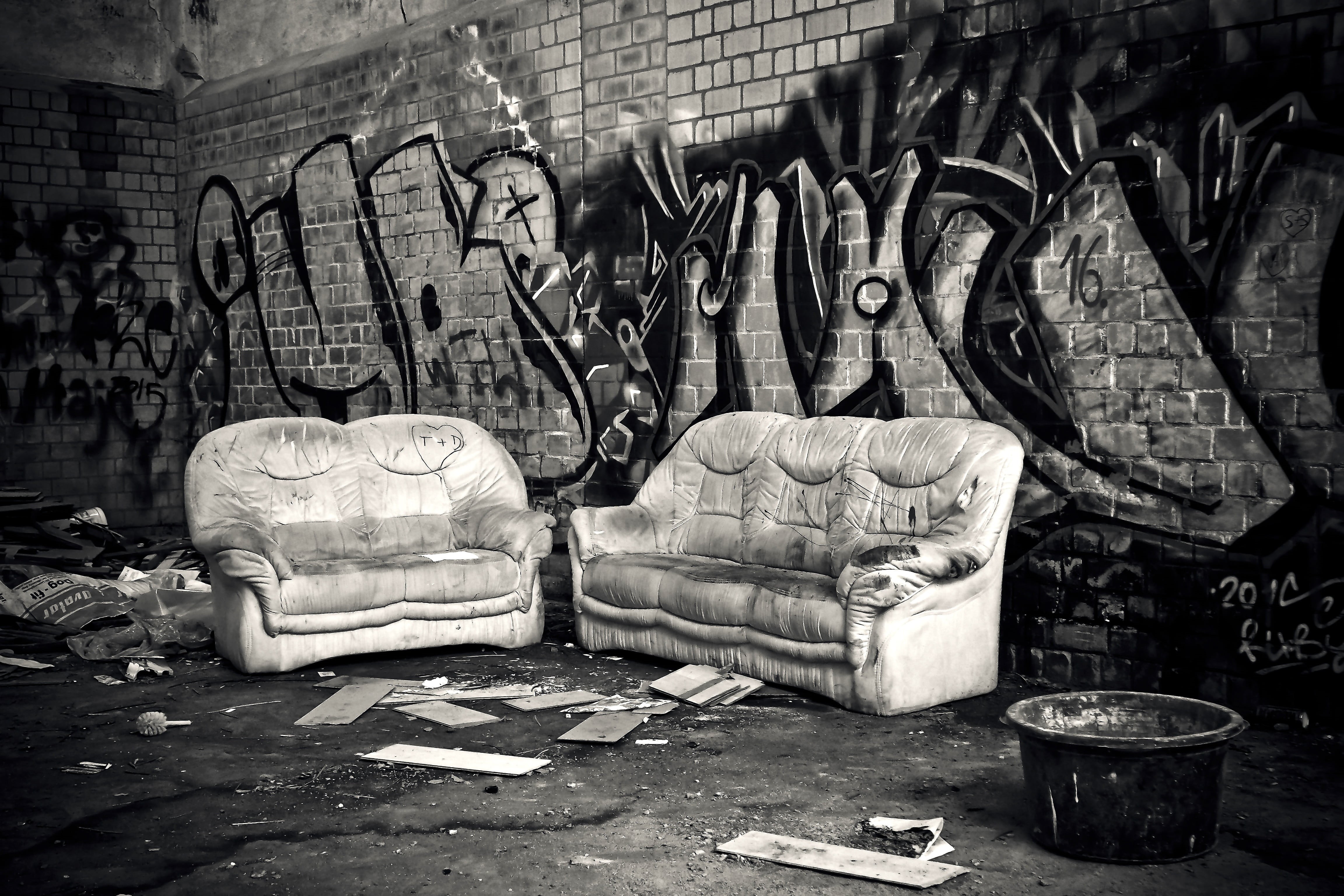 destroyed, wall painting, wall - building feature, 4K, hall, factory, building, past, architecture, built structure, black and white, leave, industrial building, HD Wallpaper