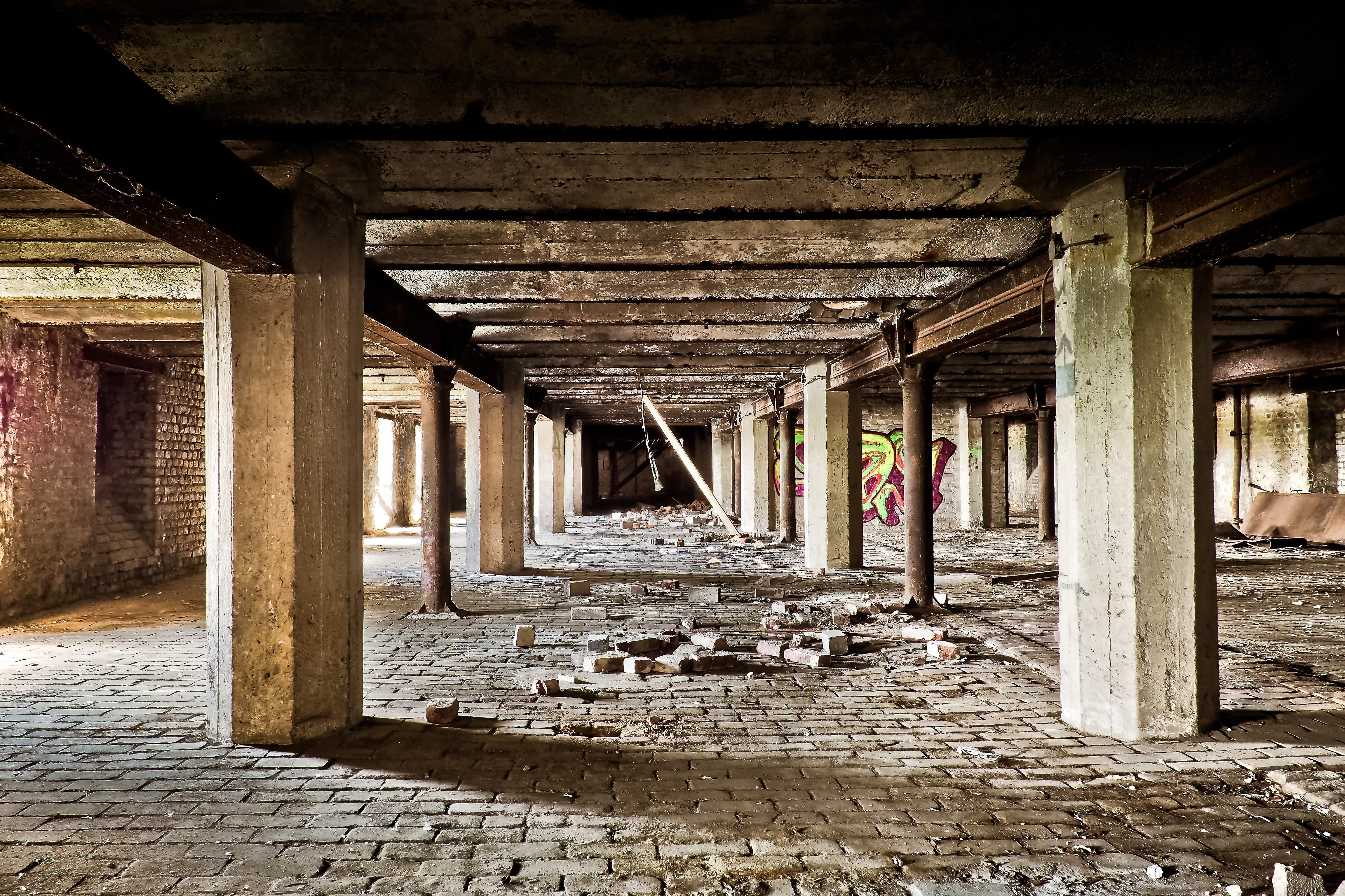 no people, leave, building, old factory, abandoned, forget, history, dirt, bad condition, day, factory building, 4K, Rooms, atmosphere, concrete, Lost, HD Wallpaper