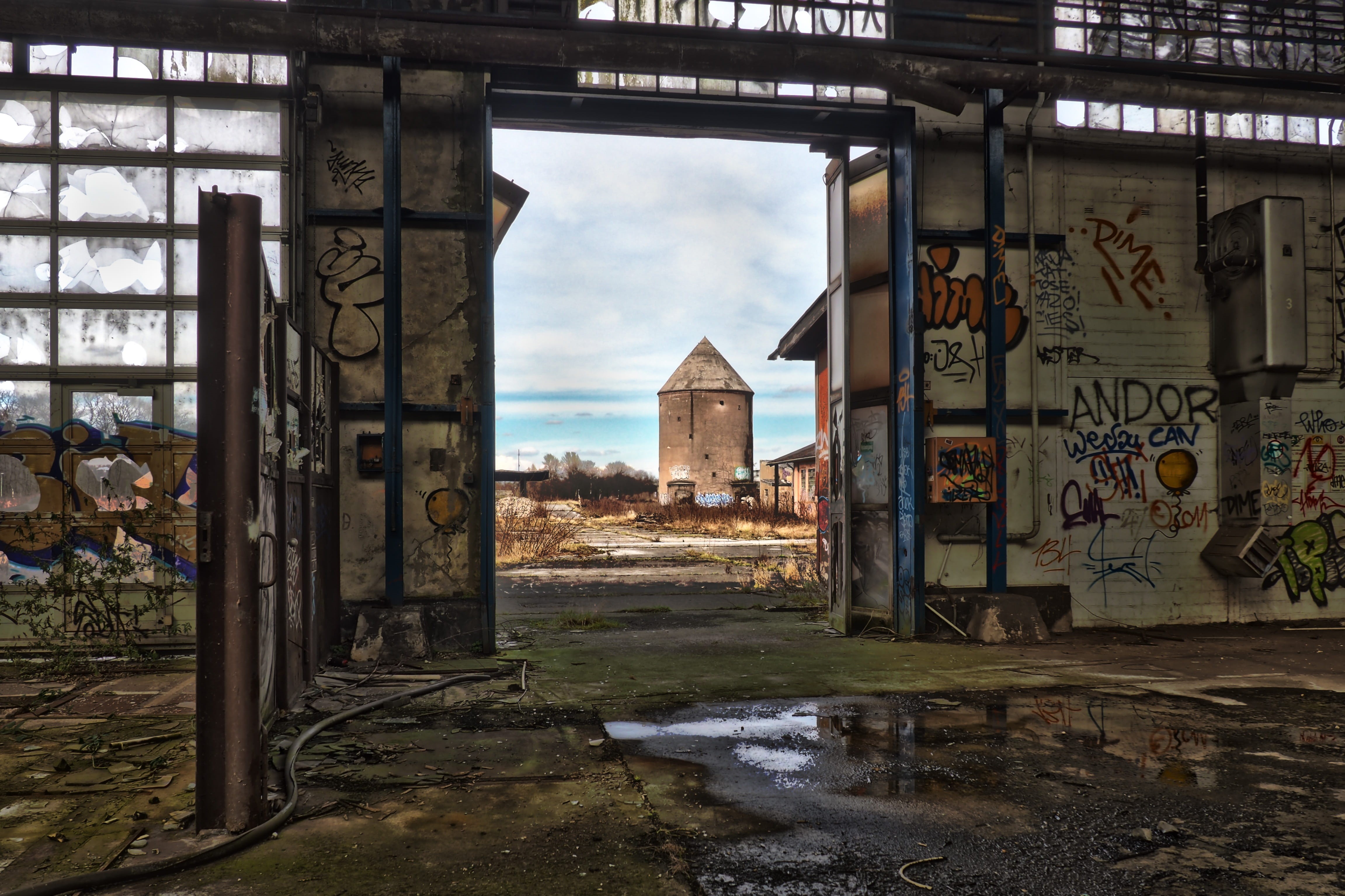 hof, place of worship, nature, broken, ruined, shabby, industry, break up, industrial building, cloud - sky, neglected, factory building, lost places, maschinenhalle, HD Wallpaper