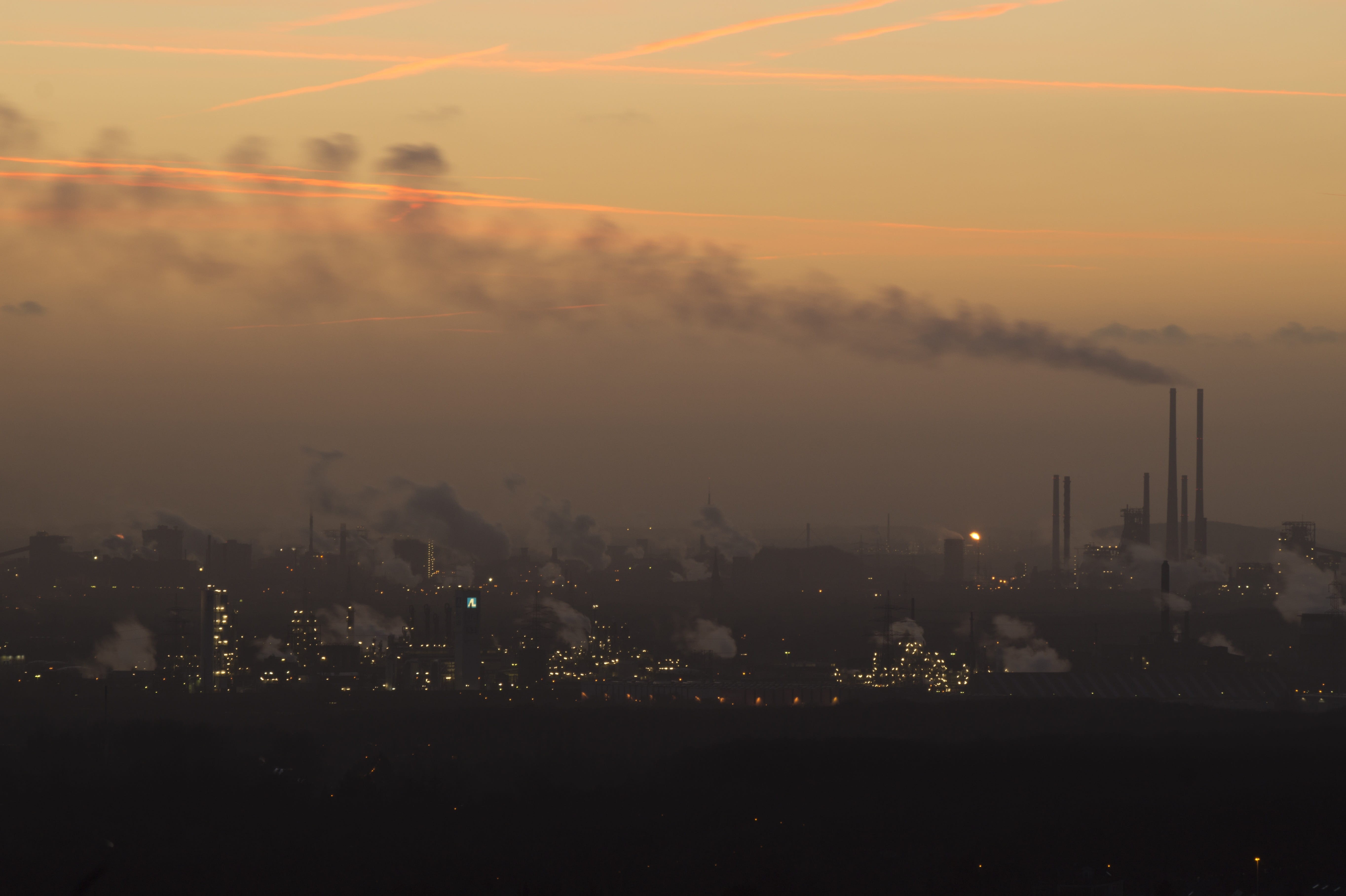 buildings, exhaust gases, smoke - physical structure, chimney, petrochemical Plant, technology, nature, fumes, industrial plant, metal, hamborn, north rhine westphalia, HD Wallpaper