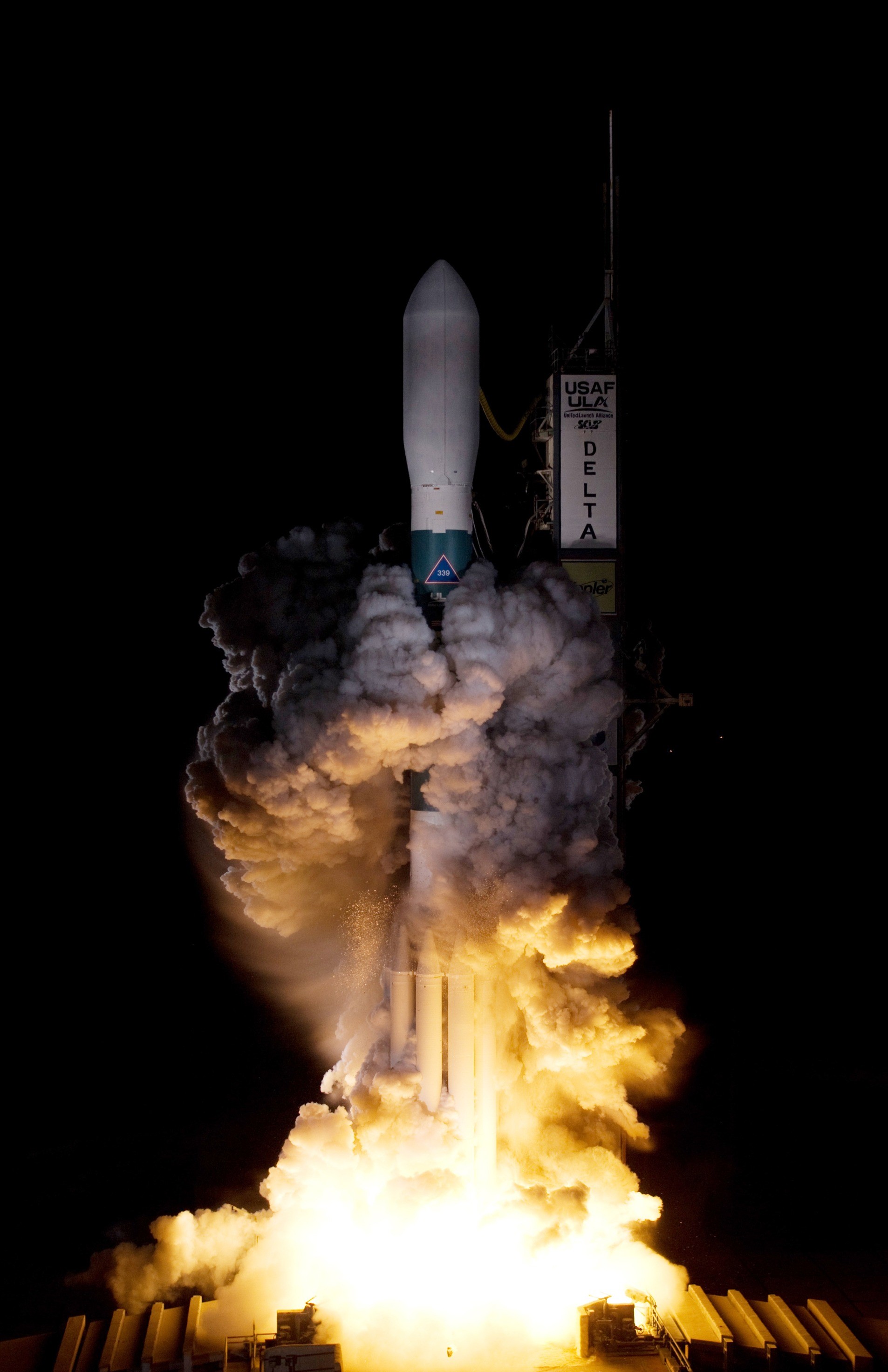 2K, engine, warning sign, sign, black background, illuminated, boost, rocket launch, gravity, fire, drive, shuttle, gravitation, building exterior, smoke - physical structure, Phone HD Wallpaper