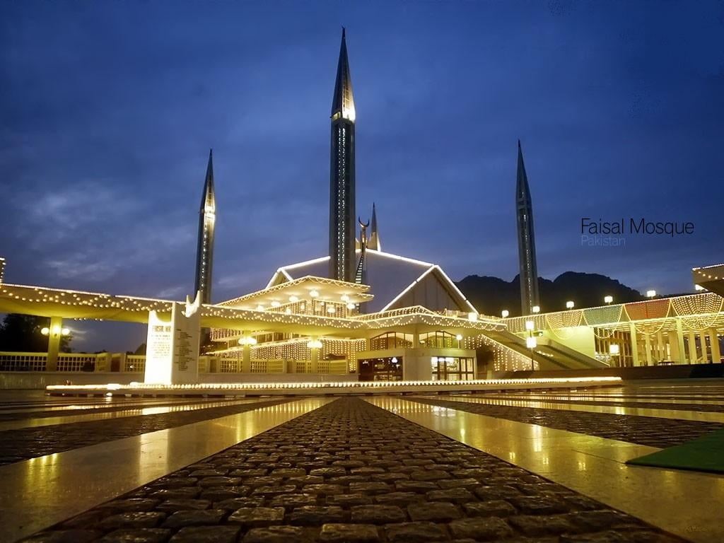 king, reflection, spirituality, mosque, Religious, sky, belief, 480P, religion, nature, building, faisal, no people, built structure, building exterior, HD Wallpaper