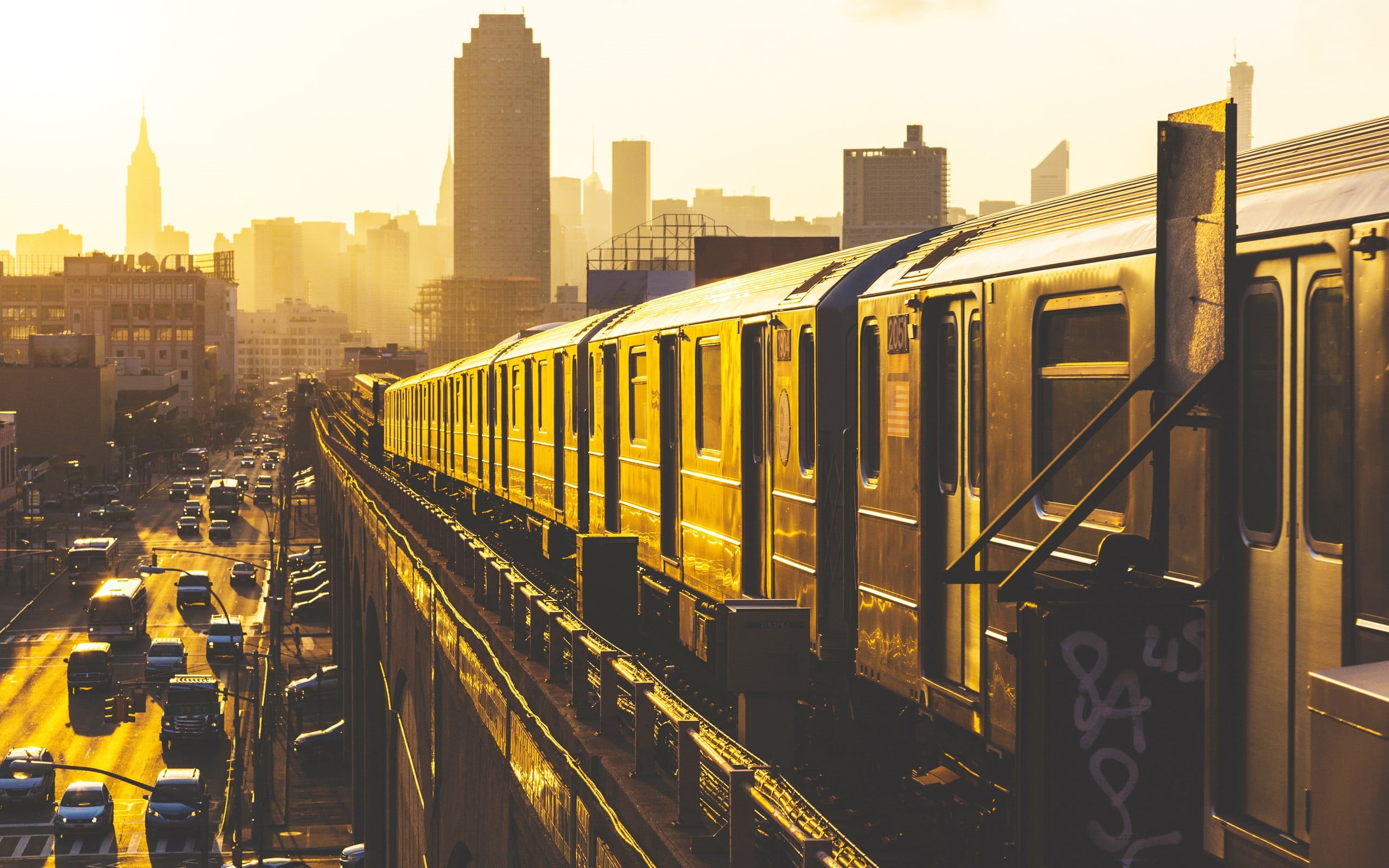 bridge - man made structure, cityscape, manhattan - New York City, outdoors, sky, mode of Transport, sunlight, business, public transportation, city, rail transportation, HD Wallpaper
