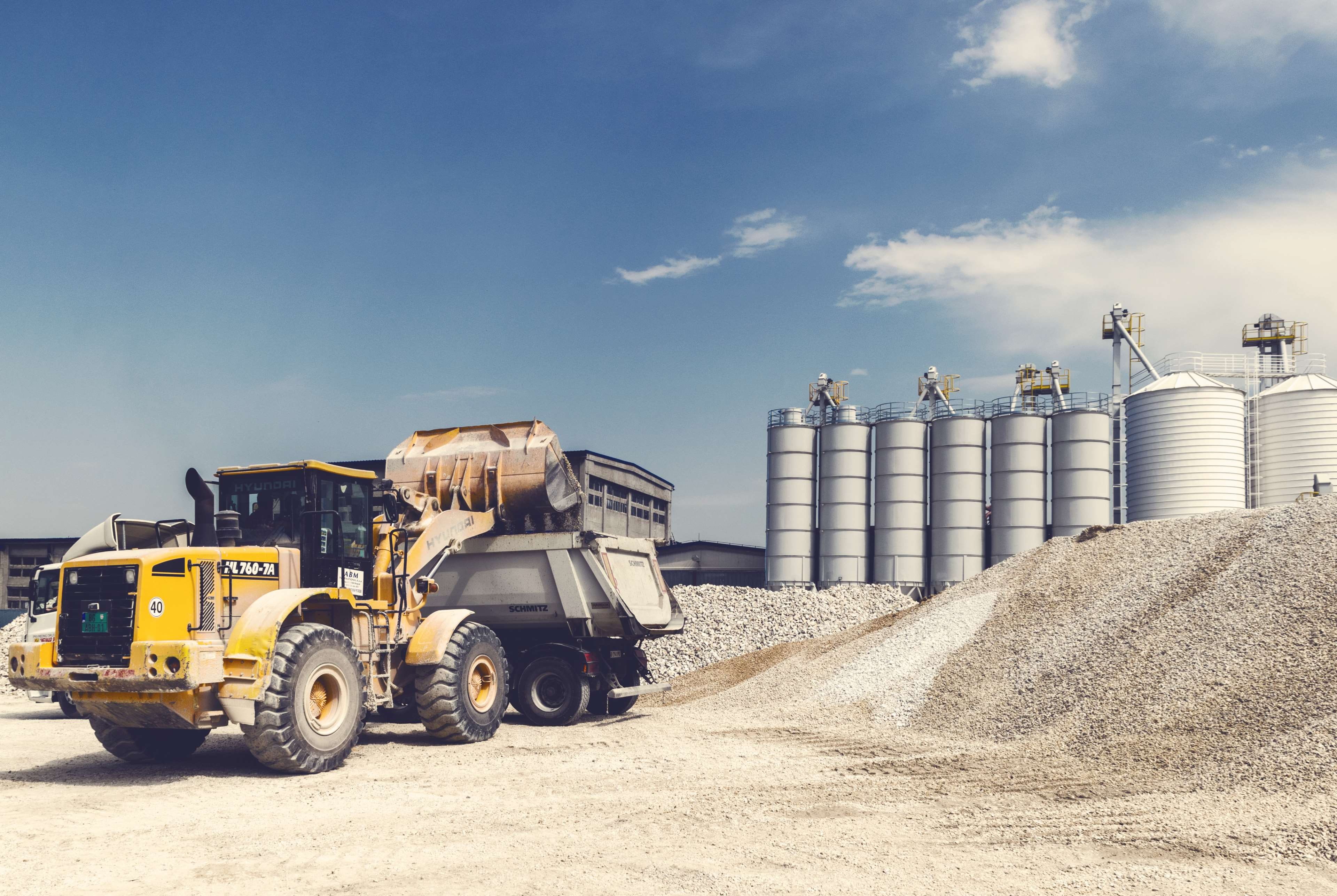 work, sky, metal, excavator, silos, low angle view, soil, construction industry, commercial land vehicle, industrial area, gravel, vehicle, 4K, heavy equipment, HD Wallpaper