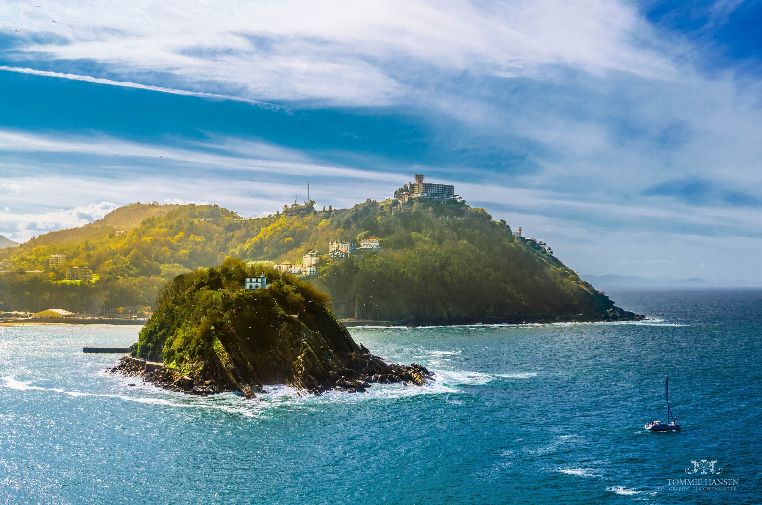 rock - Object, landscape, daytime, Sony  Nex, San Sebastian, NEX 6, Hill  Mountain, coastline, boat, Ocean, Spain, near, Beach, nature, lonely house, cliff, HD Wallpaper