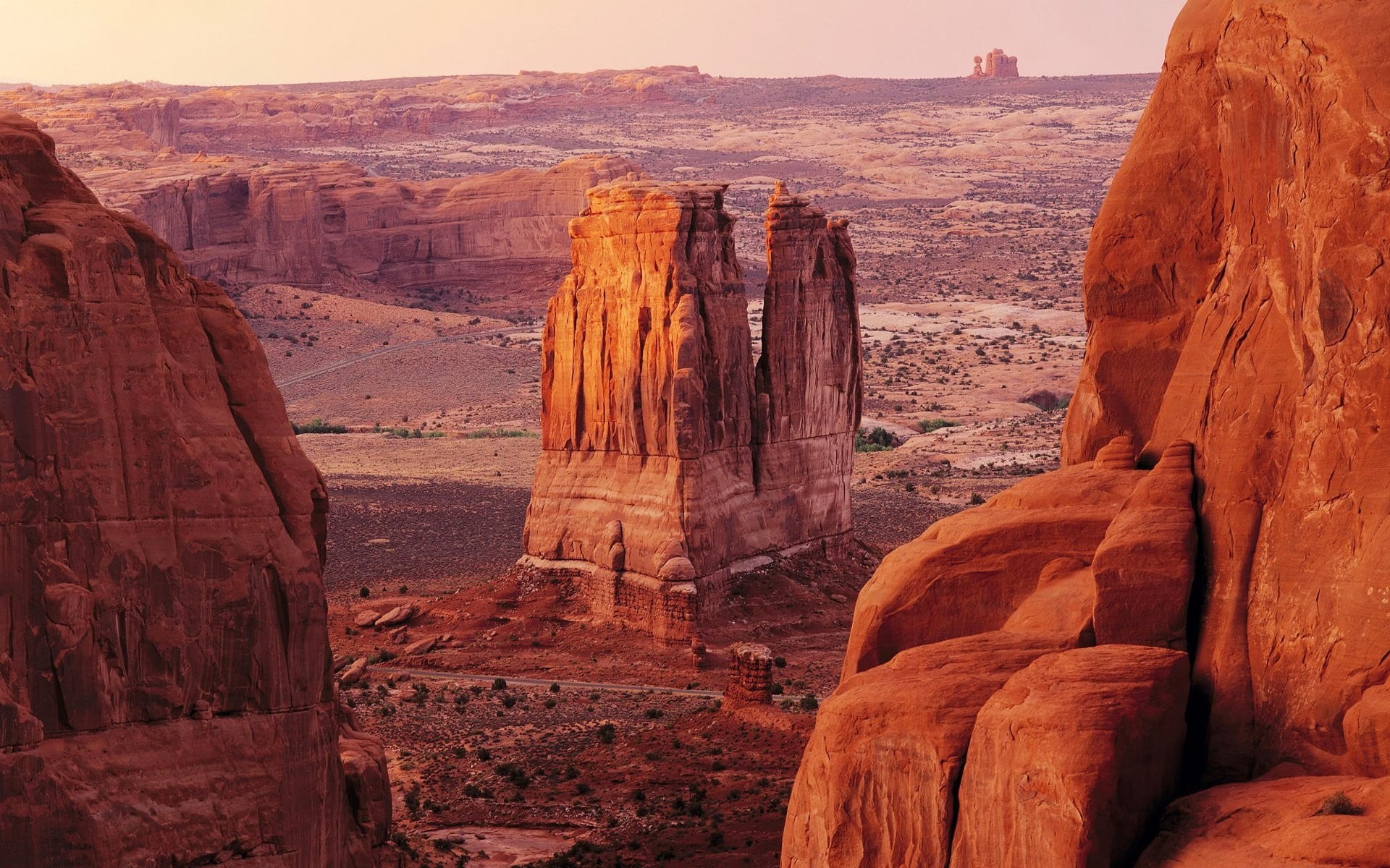 solid, rock formation, arid climate, climate, rock - object, canyon, sandstone, mountain, beauty in nature, mountains, landscape, desert, scenics - nature, HD Wallpaper
