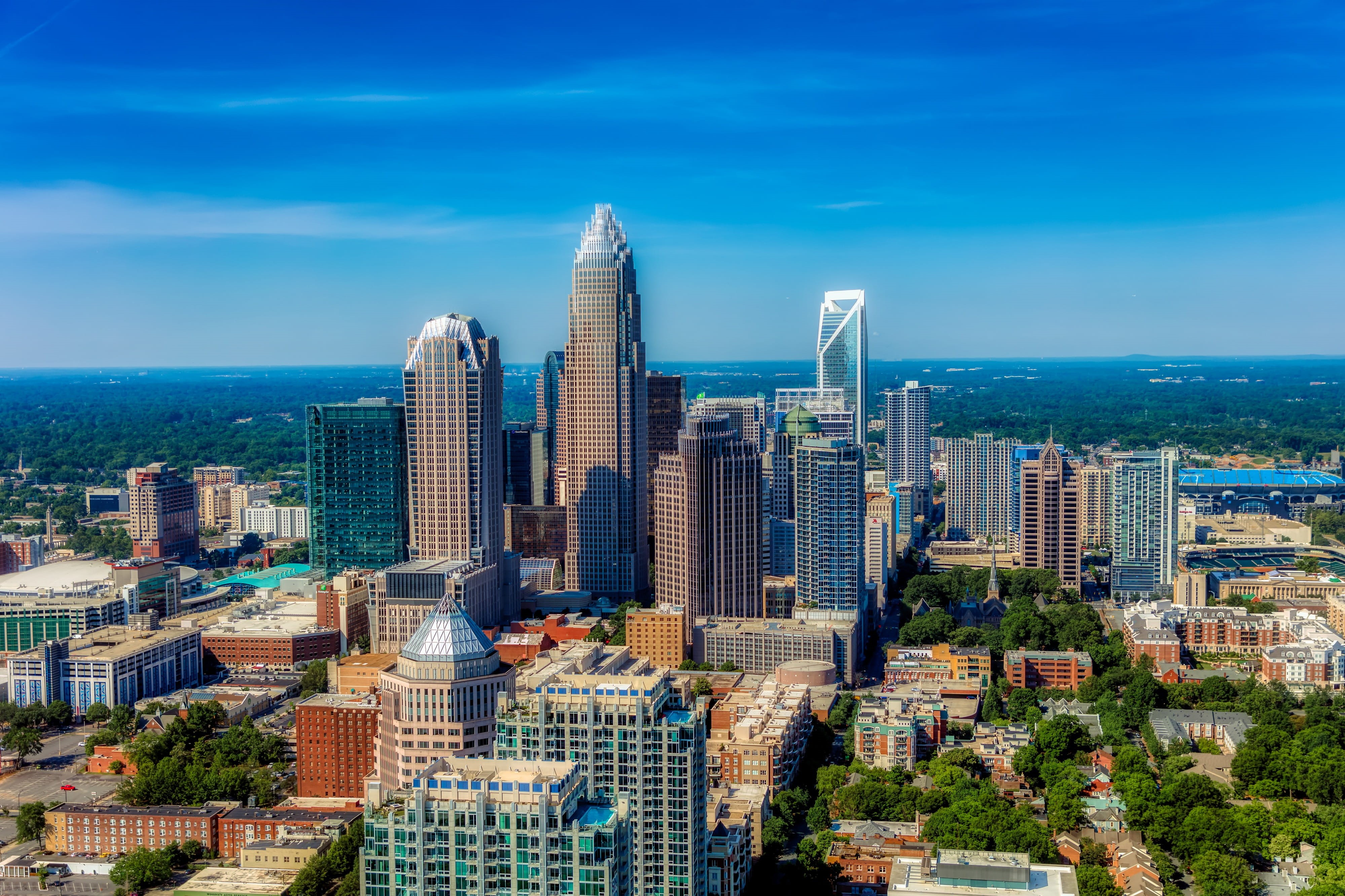 city, no people, skyline, scenic, hdr, tower, architecture, cloud - sky, north carolina, building exterior, clouds, sky, charlotte, skyscrapers, office, HD Wallpaper